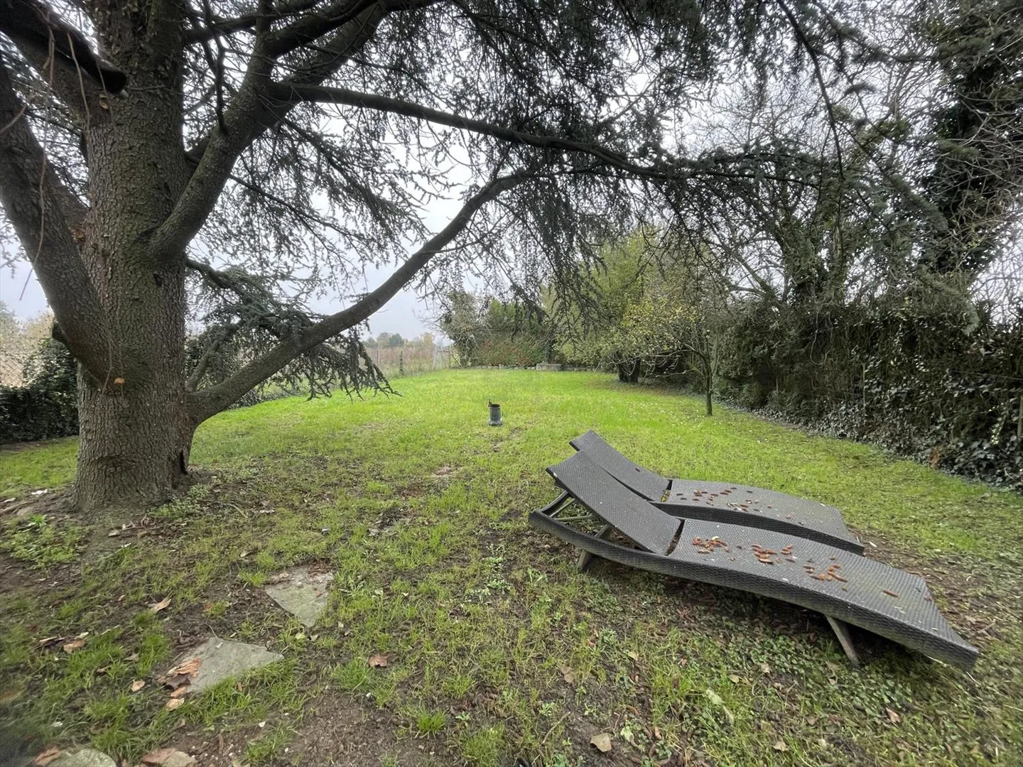 Casa con 5 camere da ristrutturare - Foto 2 di 9