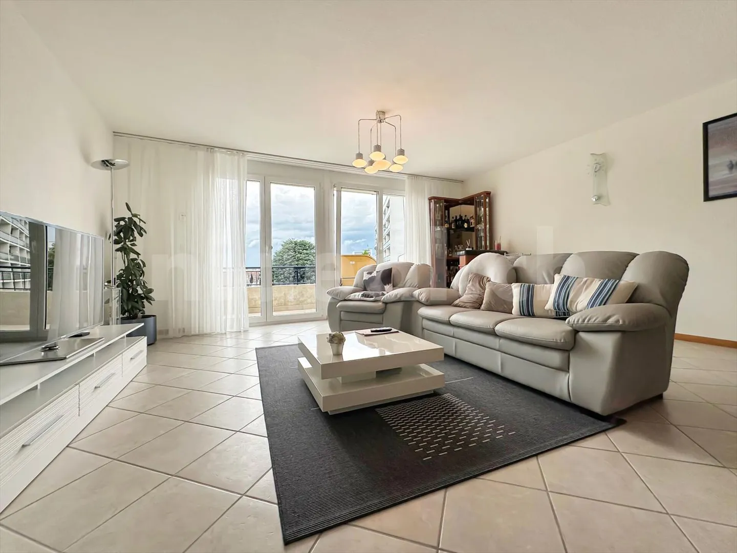 Magnifique appartement triplex à Renens - Photo 1 sur 13
