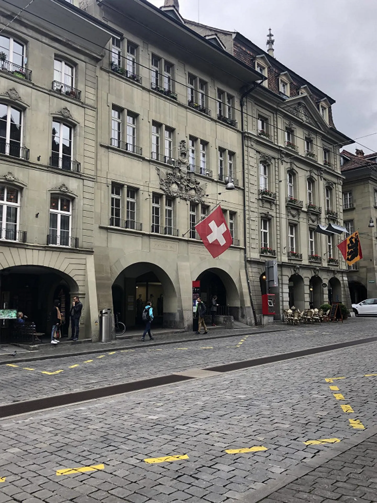 Appartement exclusif de 5 pièces avec terrasse sur le toit dans la vieille ville de Berne - Photo 30 sur 30