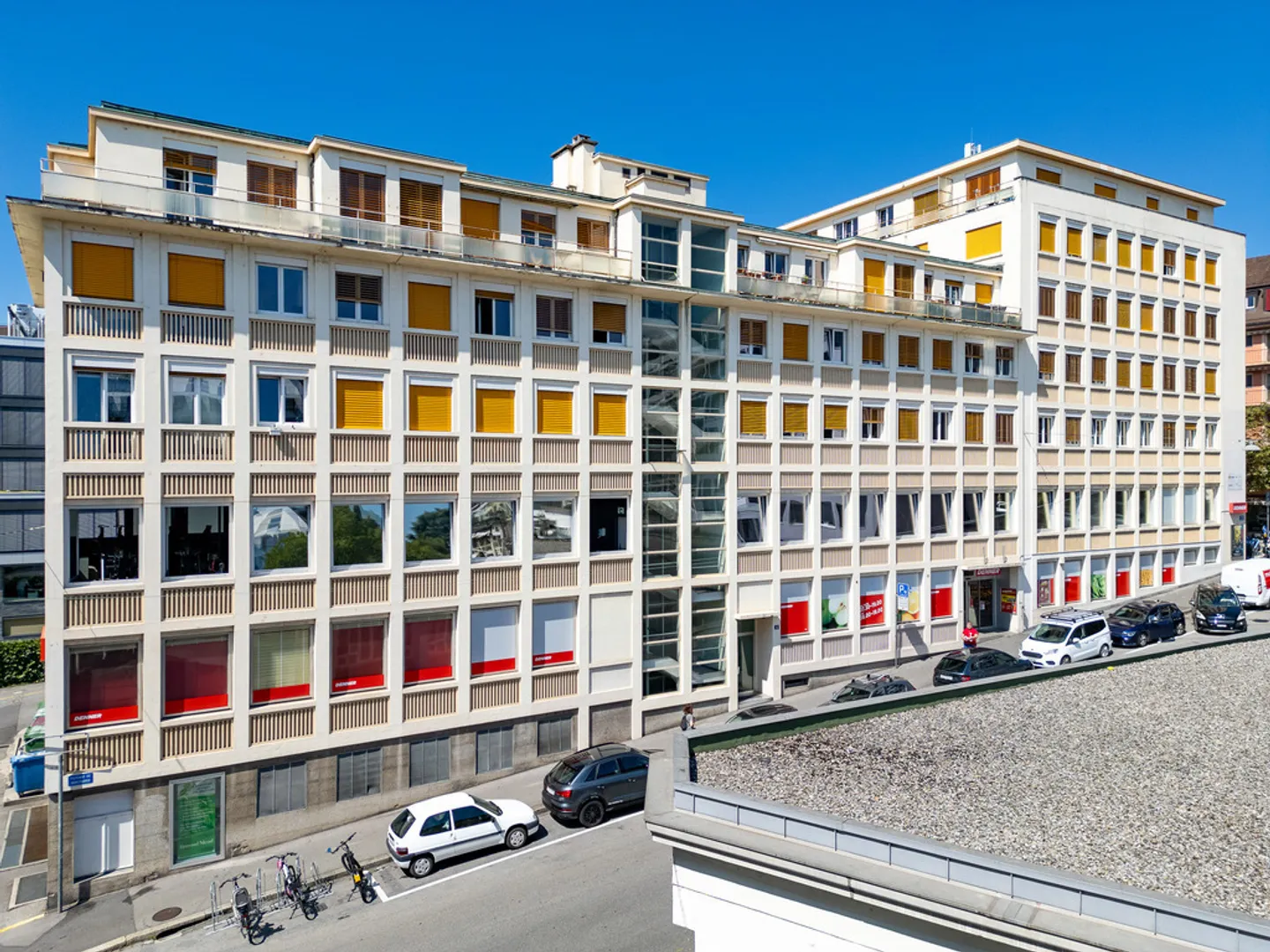 Affare da non perdere: autolavaggio a 2 minuti dalla stazione - Foto 2 di 3