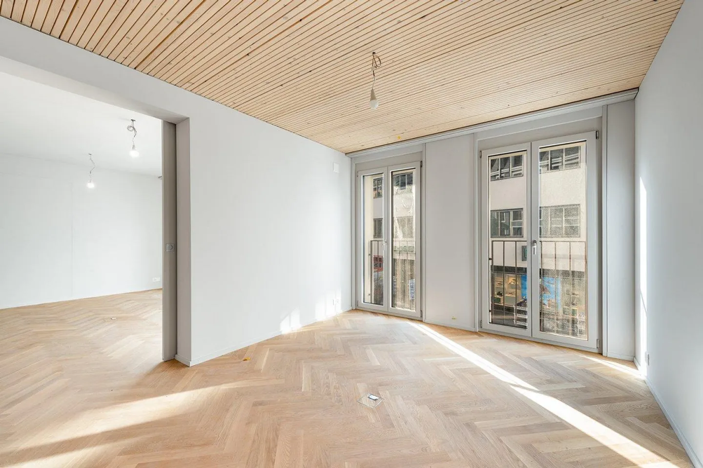 Charme de la vieille ville et confort de construction neuve : vos nouveaux locaux de pratique - Photo 7 sur 8