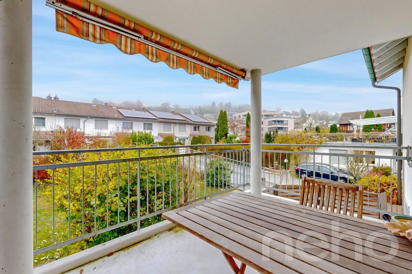 Helles Apartment mit Terrasse - Foto 1 von 12
