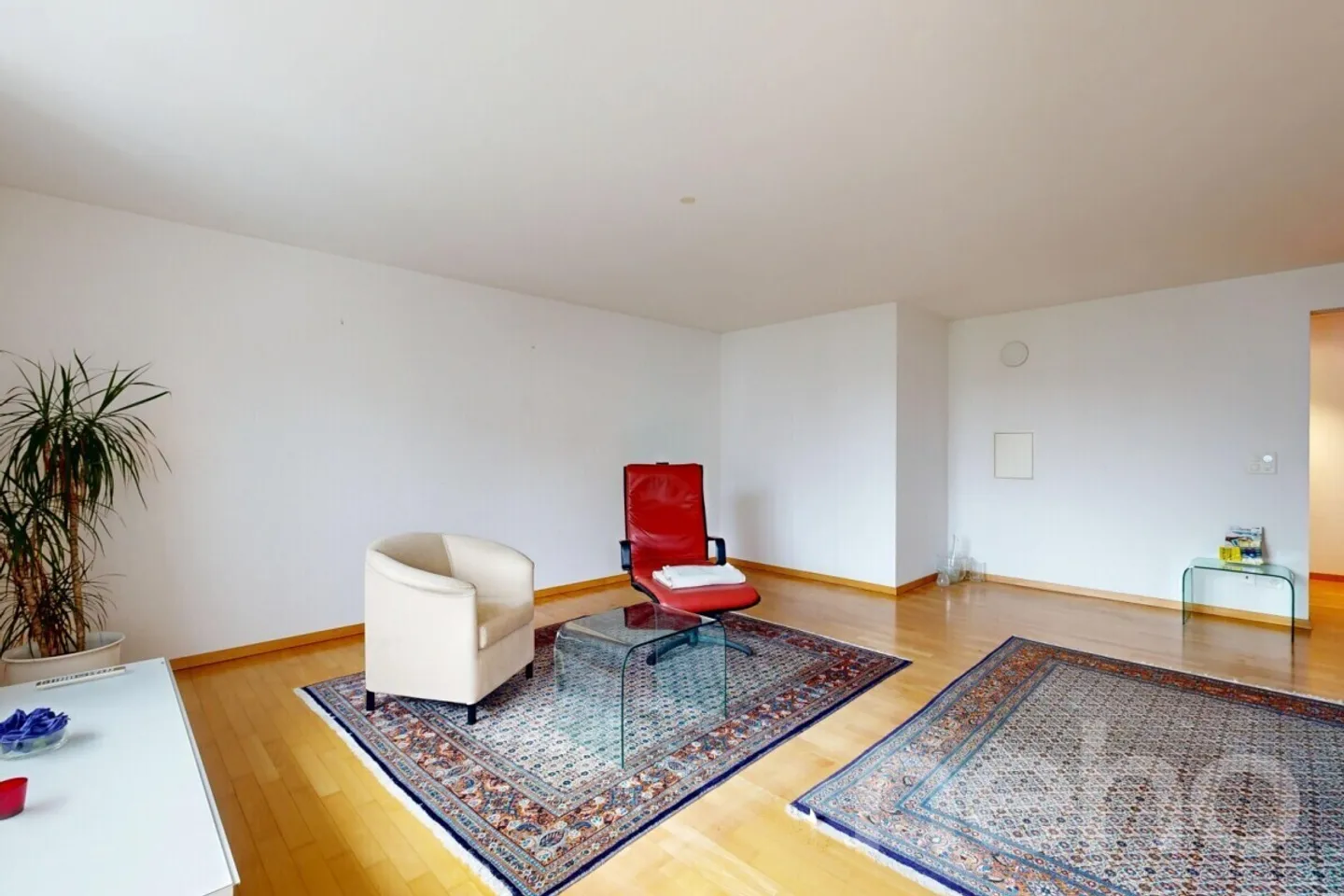 Helles Apartment mit Terrasse - Foto 5 von 12