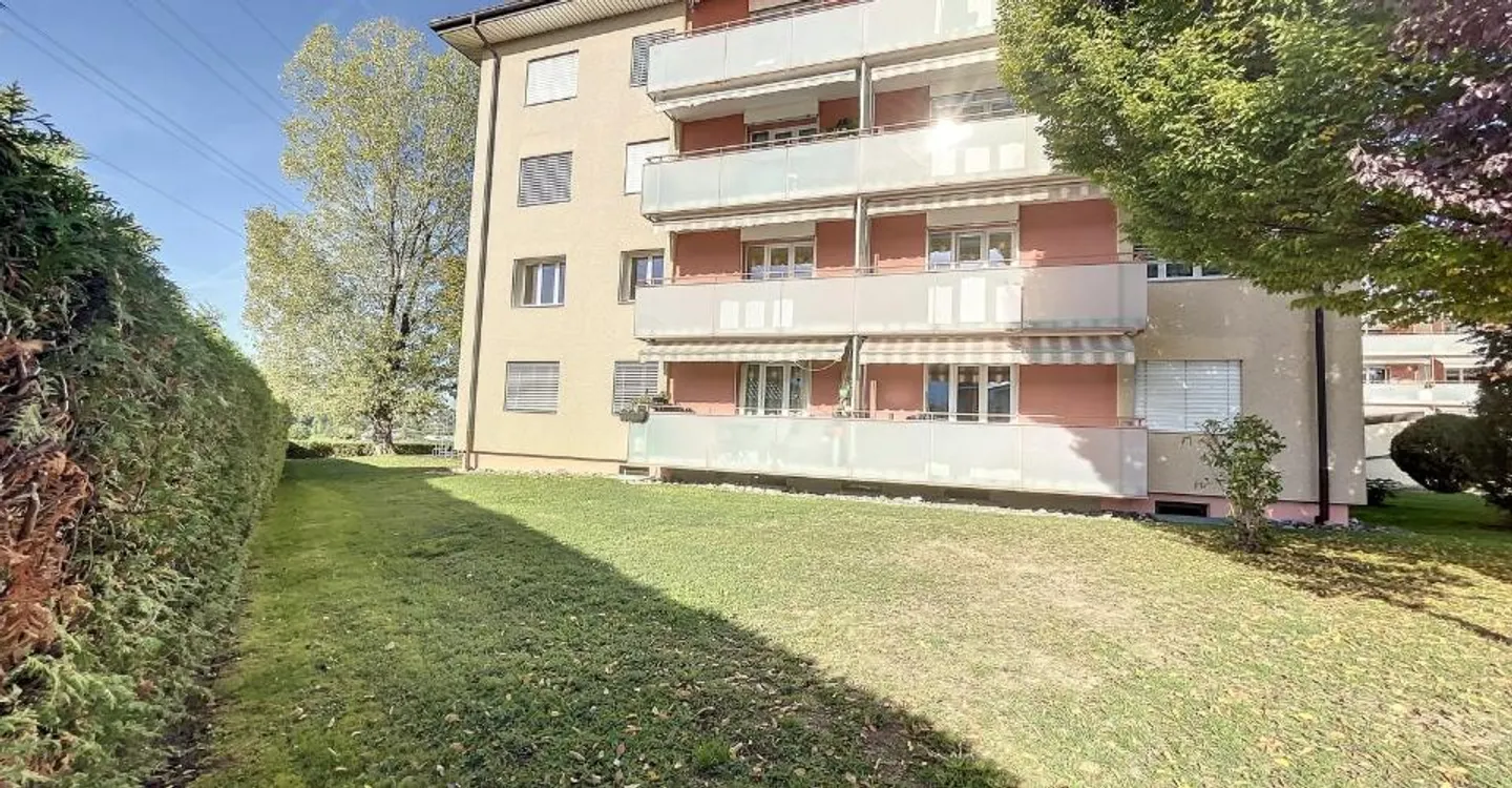 Nice 4-room apartment for rent! - Photo 1 of 2