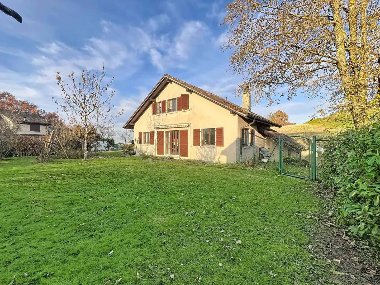 Exclusivité Bernard Nicod : Maison à rénover - Belle parcelle - Photo 2 sur 5