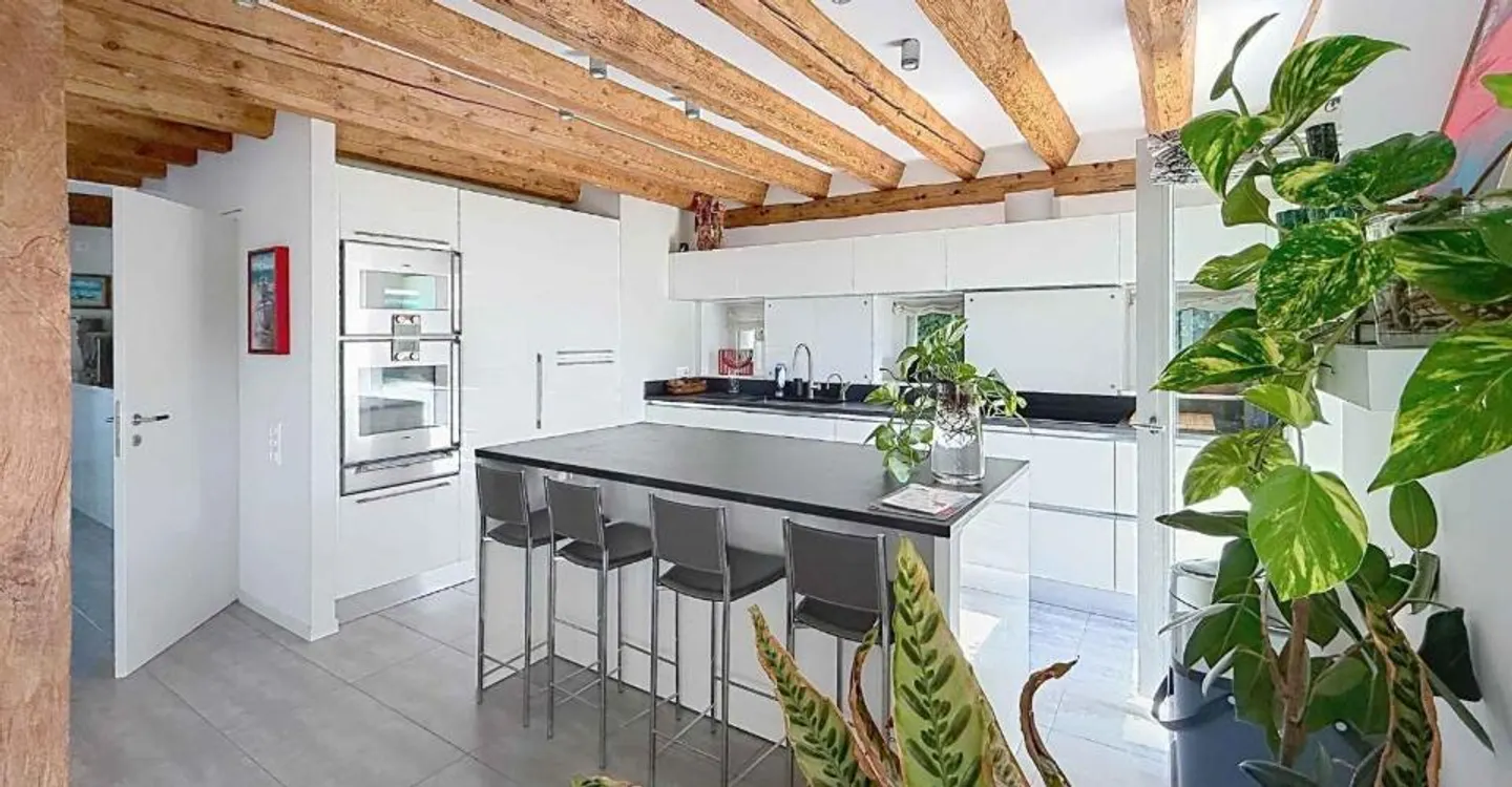 Maison villageoise de 7,5 pièces avec jardin à Aire-la-Ville - Foto 2 von 11