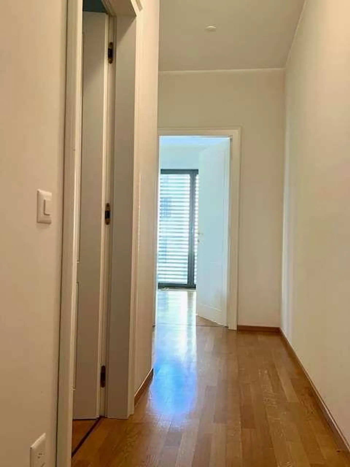 Bel appartement de 3,5 pièces au bord du lac - Photo 11 sur 13