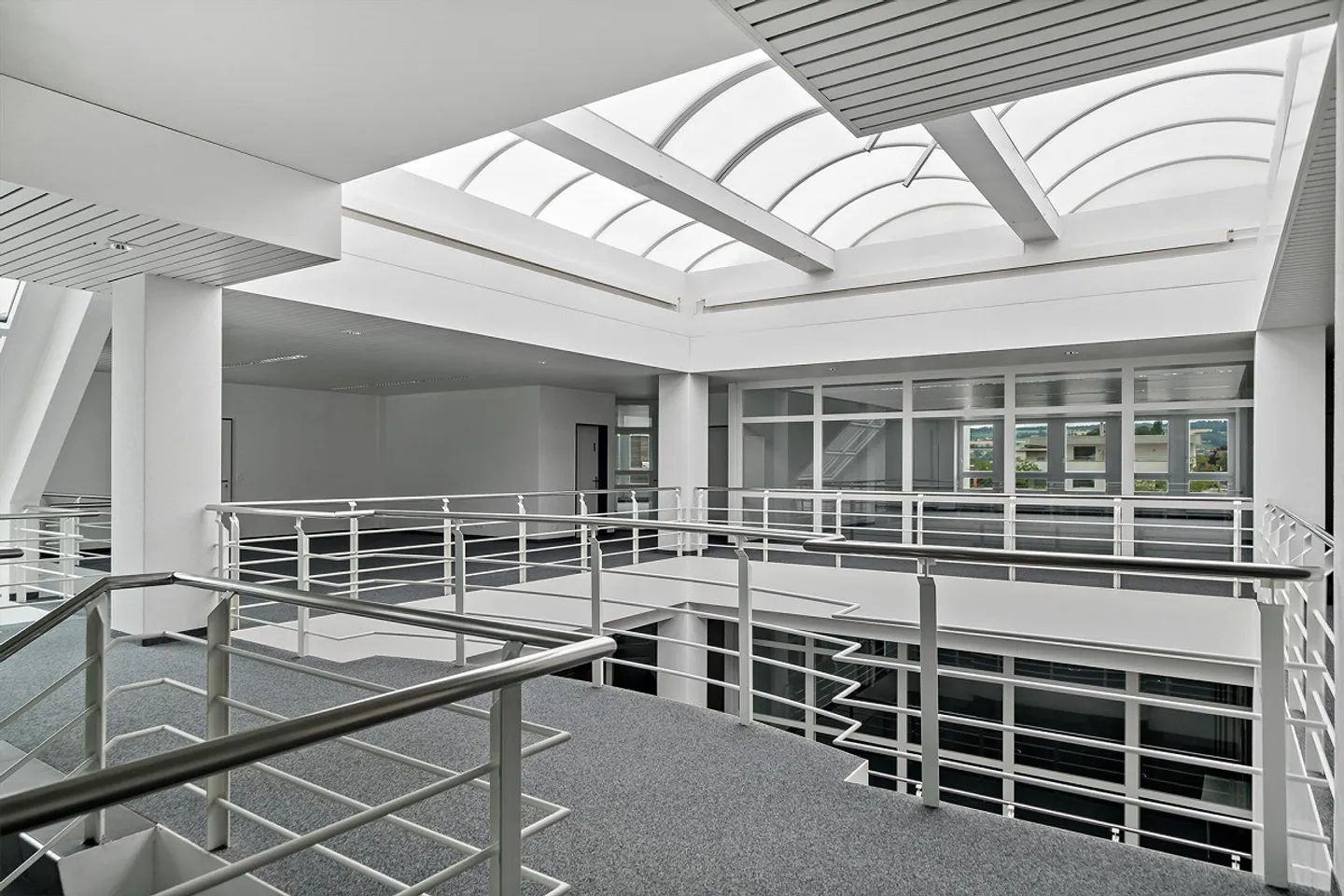 Espace pour le succès et la croissance ! - Photo 11 sur 13