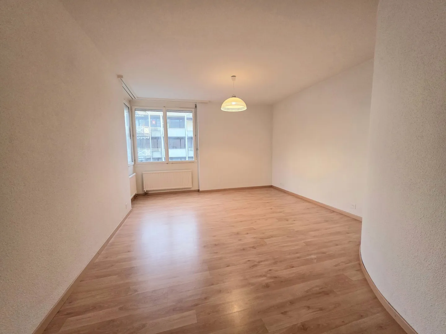 Paradise familial spacieux ! 5,5 pièces dans un emplacement ensoleillé à Adligenswil - Photo 5 sur 13