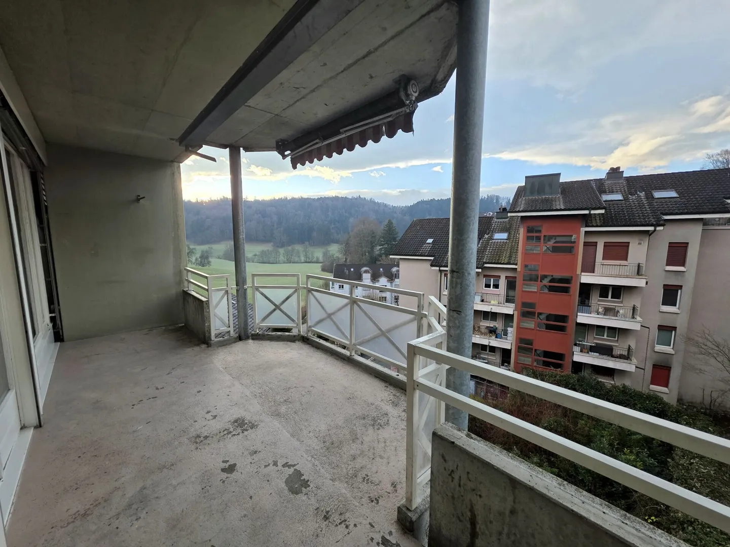 Paradise familial spacieux ! 5,5 pièces dans un emplacement ensoleillé à Adligenswil - Photo 12 sur 13