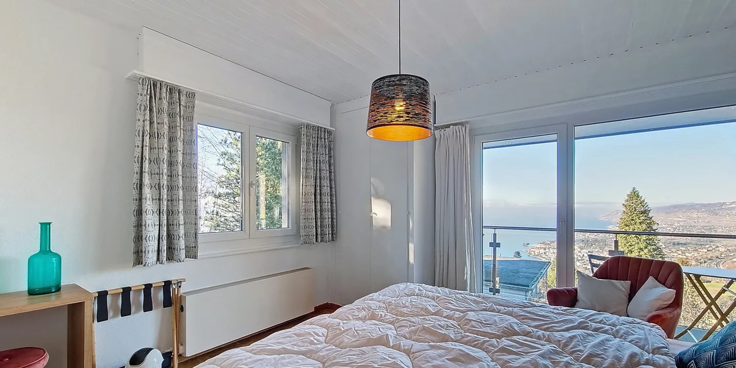 Villa mitoyenne 145 m2, belles terrasses, vue magnifique  ! - Photo 8 sur 11