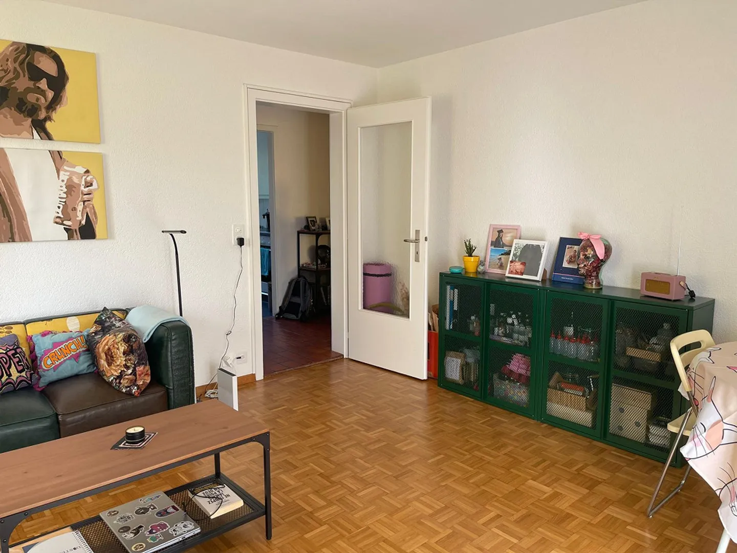 Appartamento affascinante con 3 camere in una posizione tranquilla a Brügg BE - Foto 4 di 9