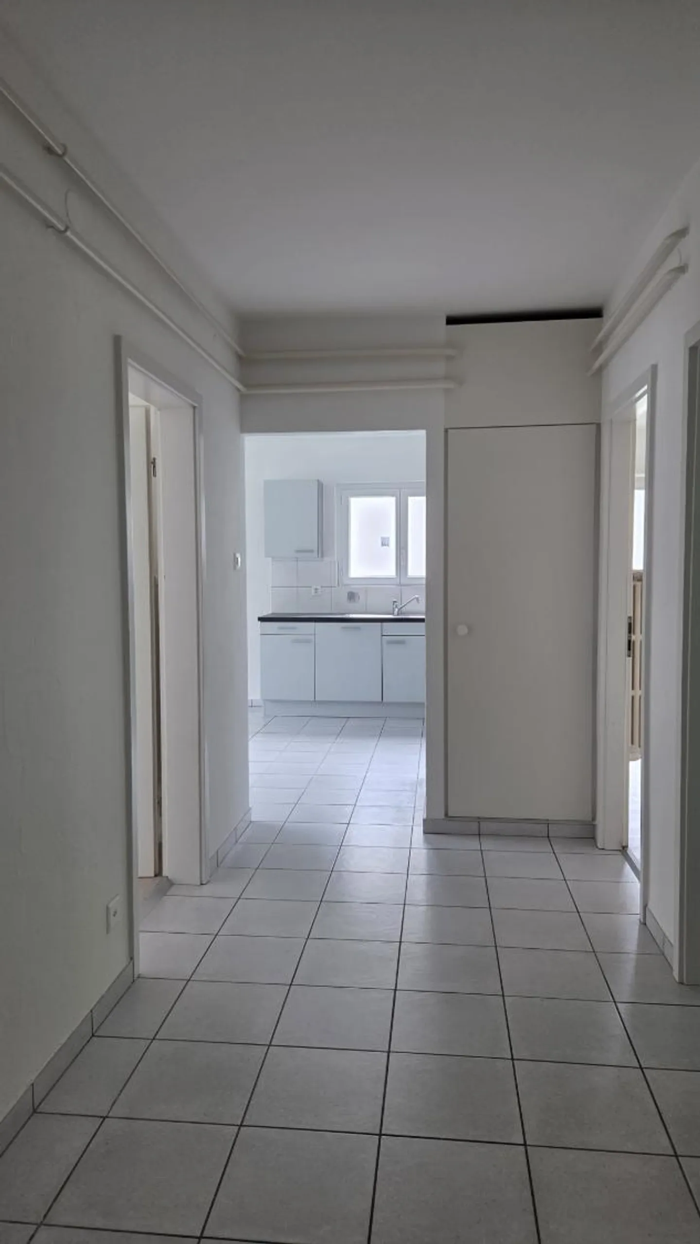 Appartamento 3.5 stanze - Foto 3 di 16