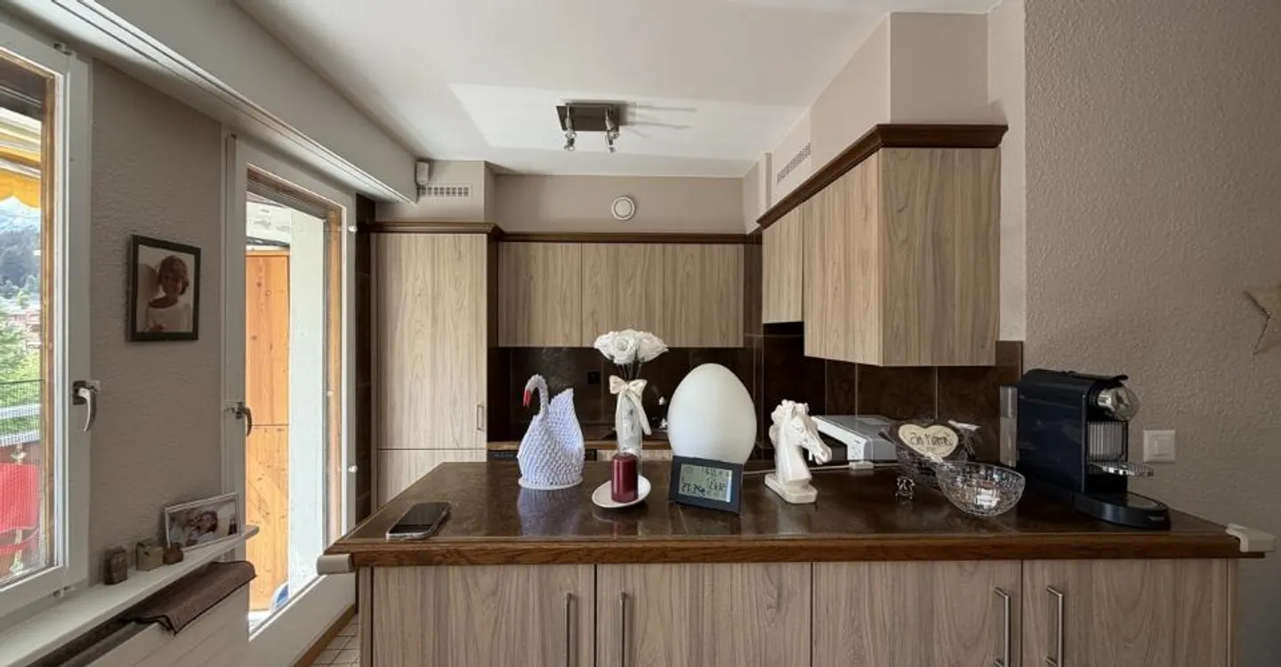 Möbliertes 4,5-Zimmer-Apartment - Foto 2 von 9