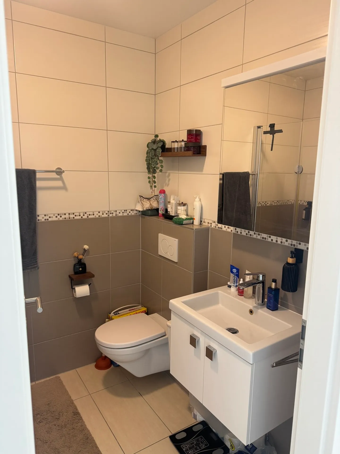 In affitto - Appartamento 2,5 locali al 2° piano con balcone - Foto 9 di 11