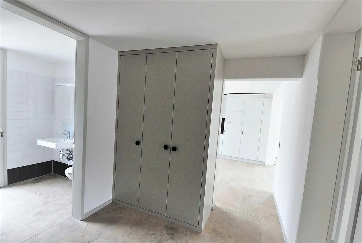 Appartement Attique Moderne dans un Bon Emplacement - Photo 6 sur 10