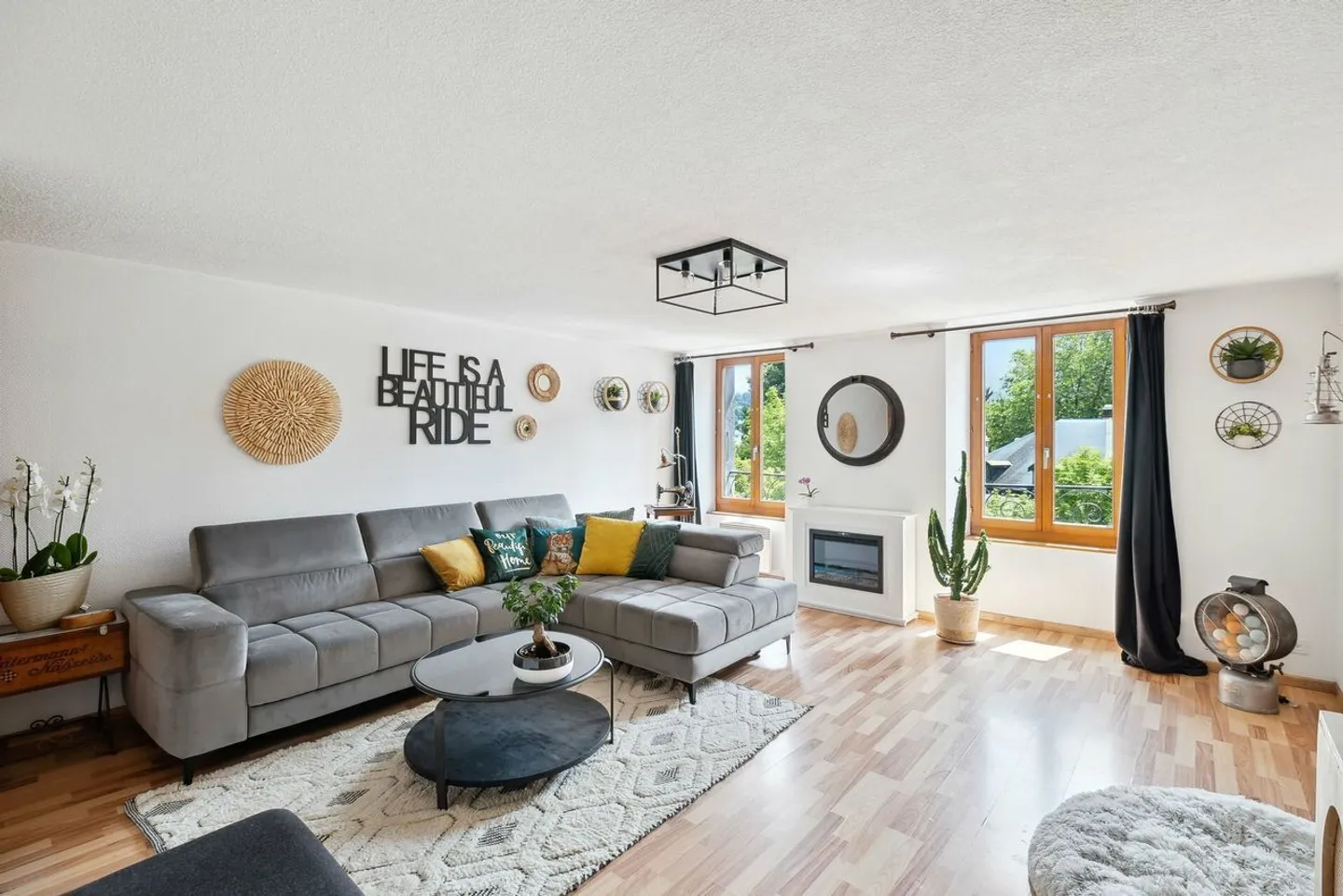 5-room duplex in historic building in the city center - Photo 1 of 13