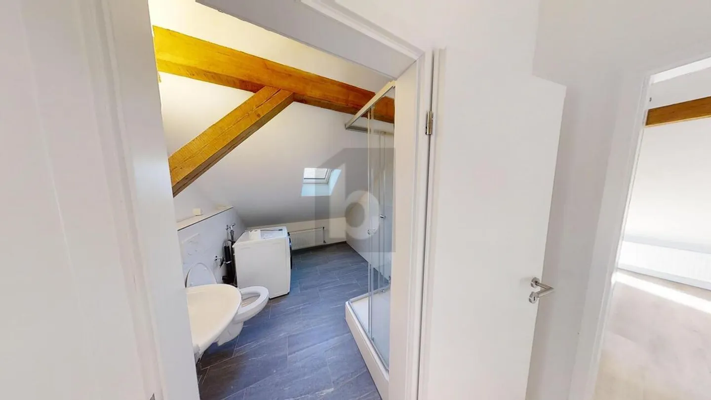 ENTIÈREMENT LOUE, FORT POTENTIEL - VOTRE OPPORTUNITÉ D'INVESTISSEMENT - Photo 5 sur 6