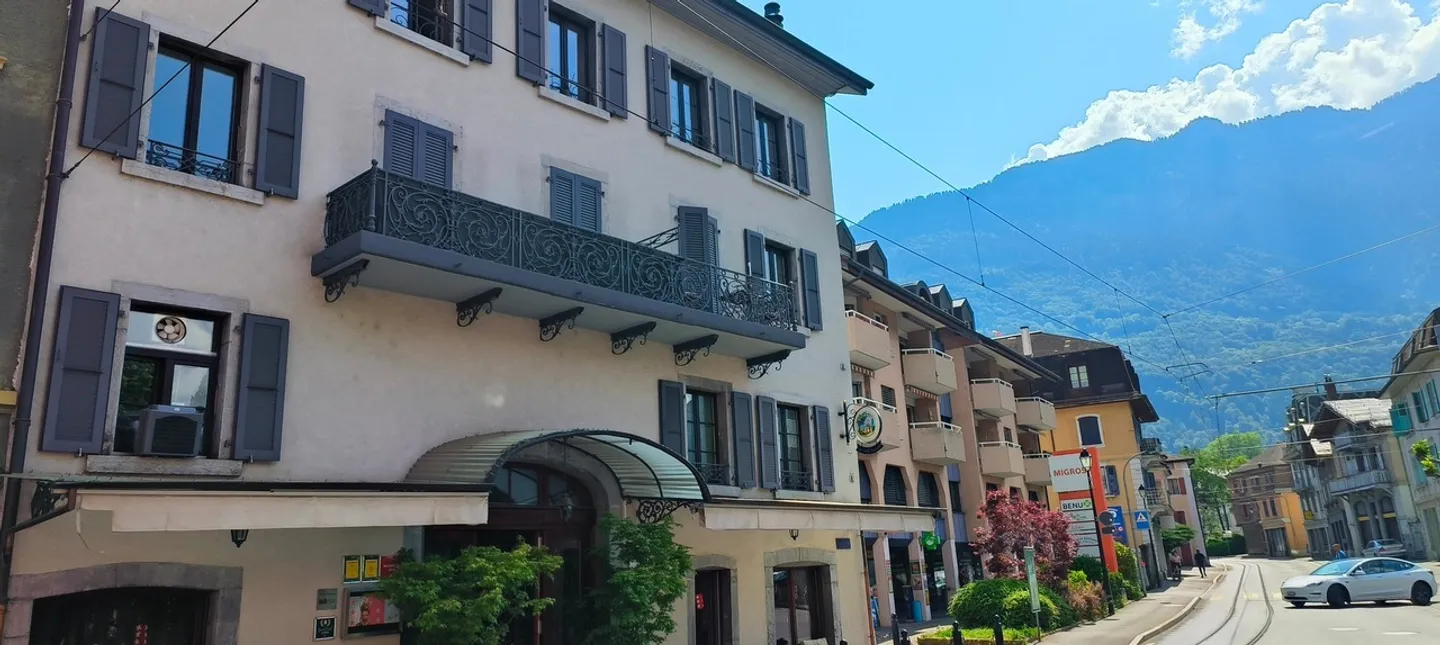 5-room duplex in historic building in the city center - Photo 11 of 13