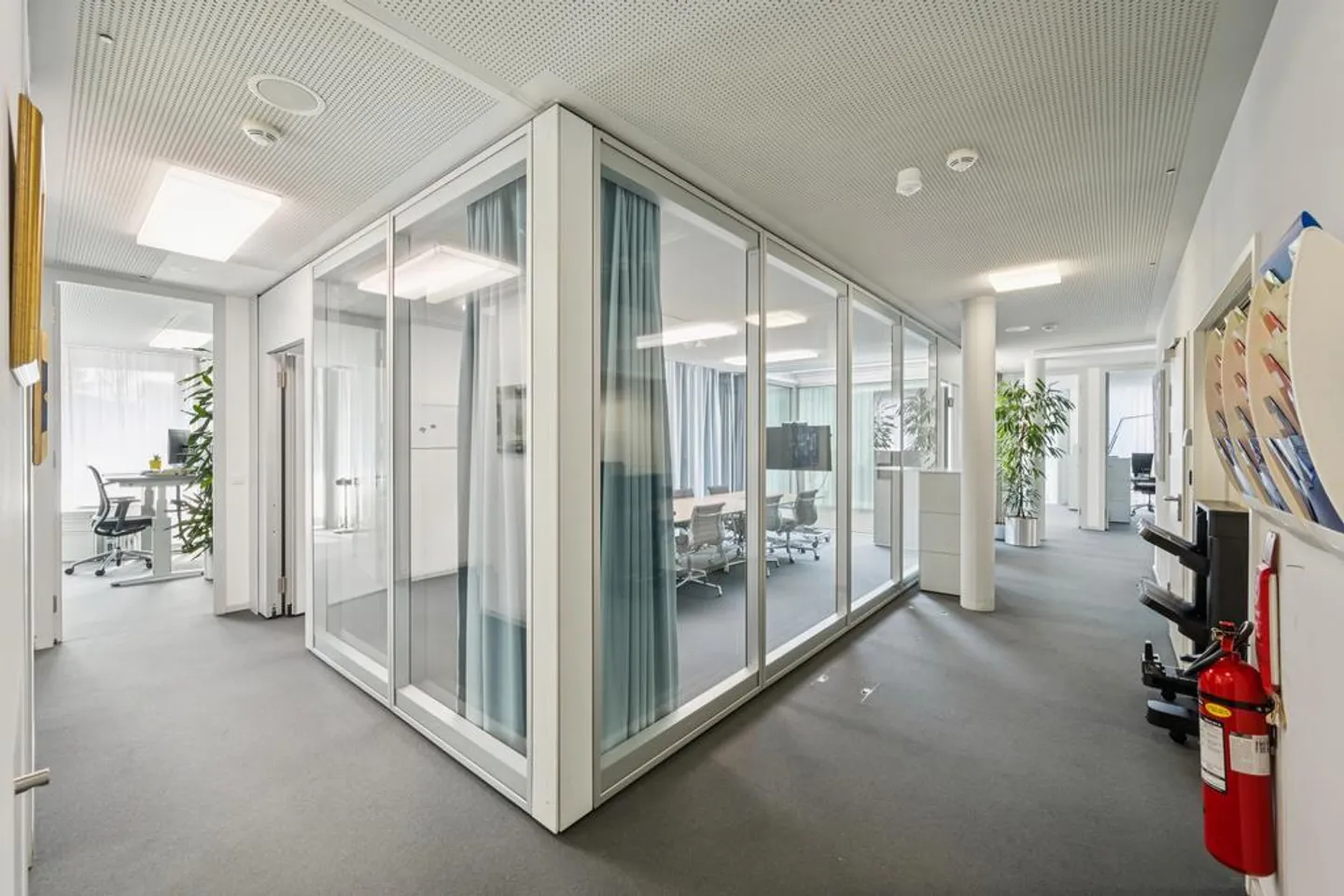 Uffici altamente sviluppati in posizione centrale - Foto 2 di 11