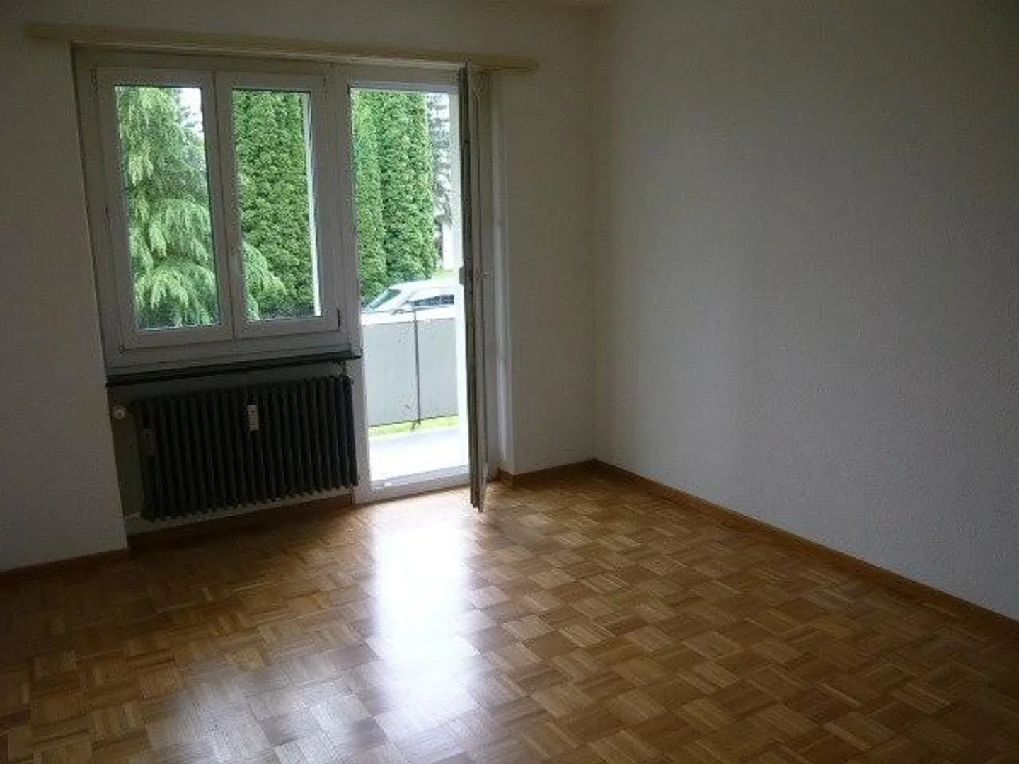Bel appartement dans le vert - Photo 2 sur 7