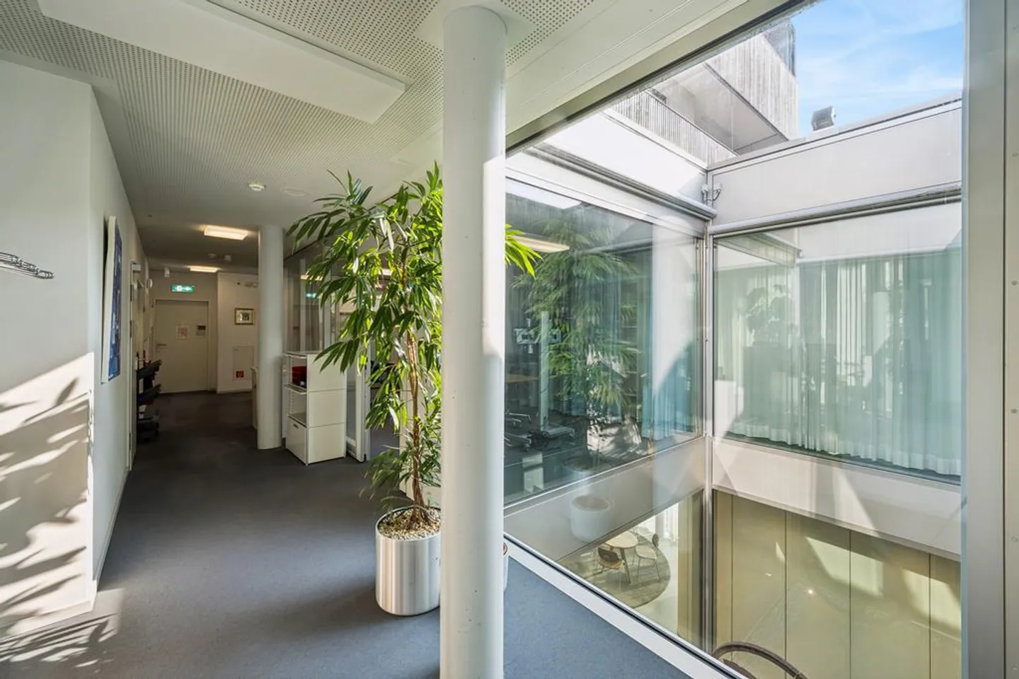 Uffici altamente sviluppati in posizione centrale - Foto 3 di 11