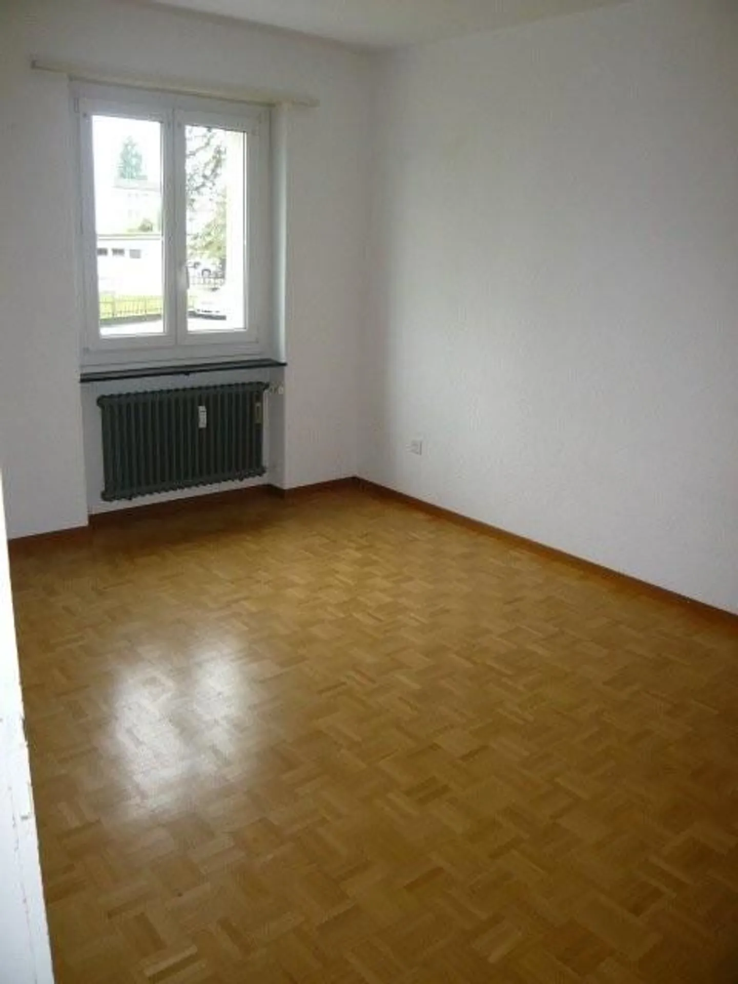 Bel appartement dans le vert - Photo 3 sur 7