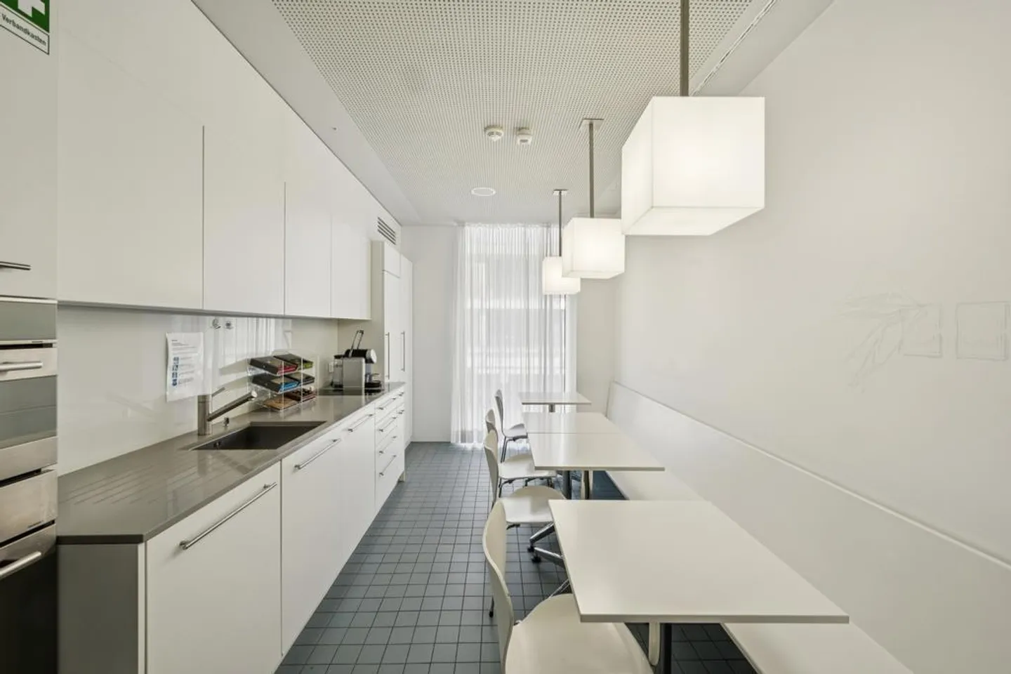 Uffici altamente sviluppati in posizione centrale - Foto 9 di 11