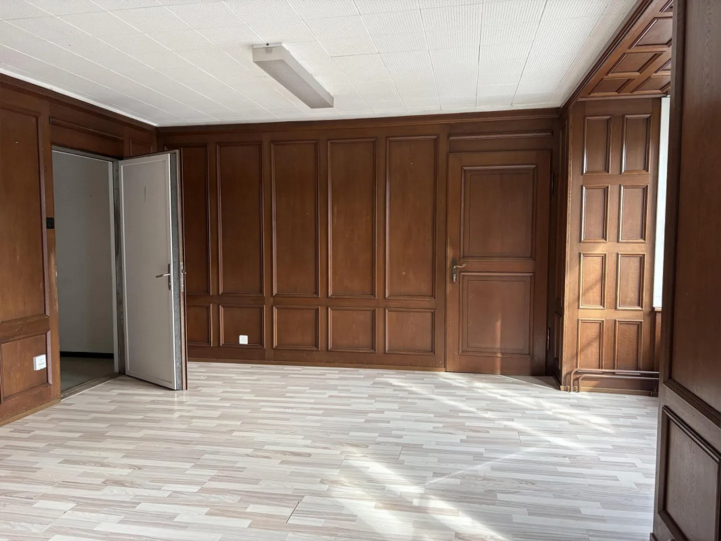 Attraente sala per terapia e studio in affitto nel centro di Rüti - Foto 3 di 8