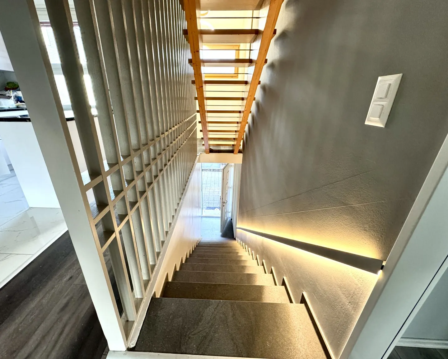 Appartamento maisonette affascinante di 5,5 stanze - Foto 6 di 15