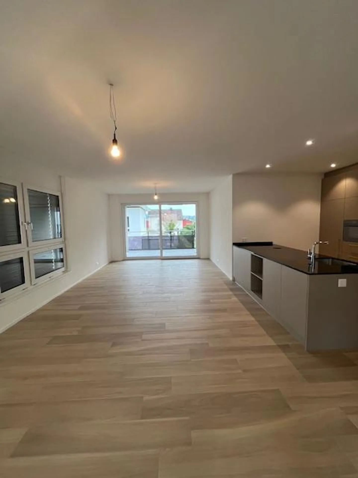 Modernes 3.5-Zimmer-Apartment - Foto 7 von 18