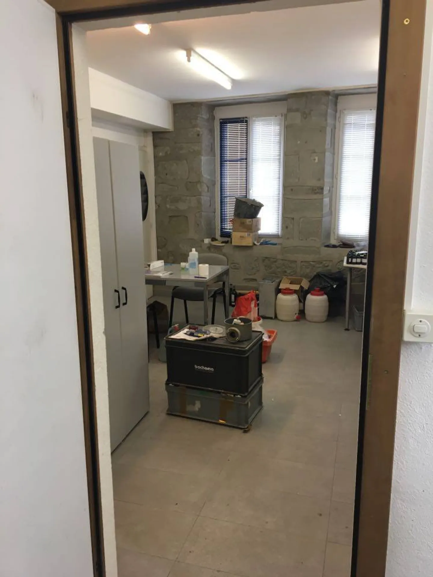 For rent from 01.04.2026 - Offices + storage - approx. 60m2 - 1510 Moudon - Photo 3 of 11