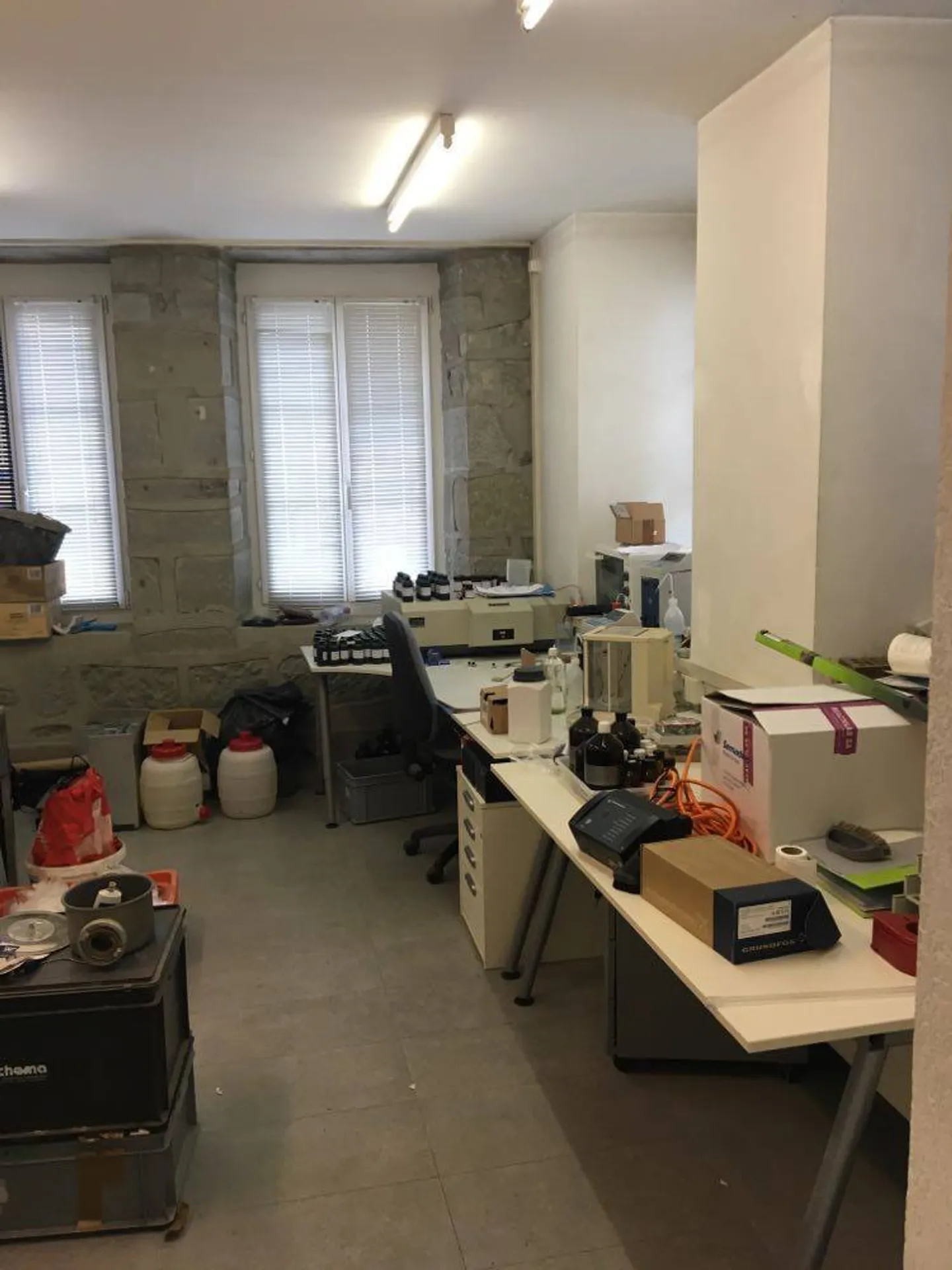 For rent from 01.04.2026 - Offices + storage - approx. 60m2 - 1510 Moudon - Photo 5 of 11