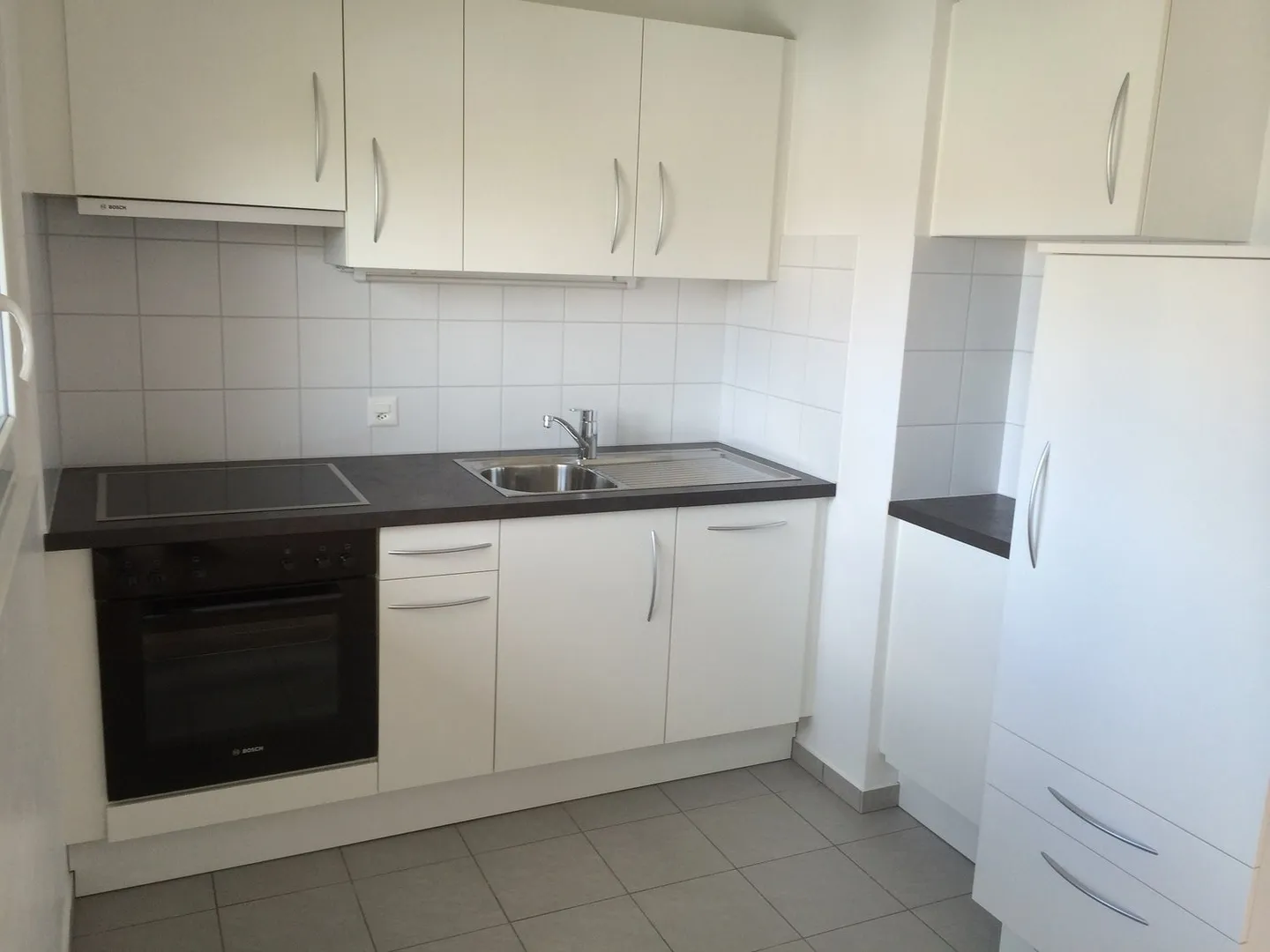 BEL APPARTAMENTO CON BALCONE E BELLA VISTA - Foto 1 di 6