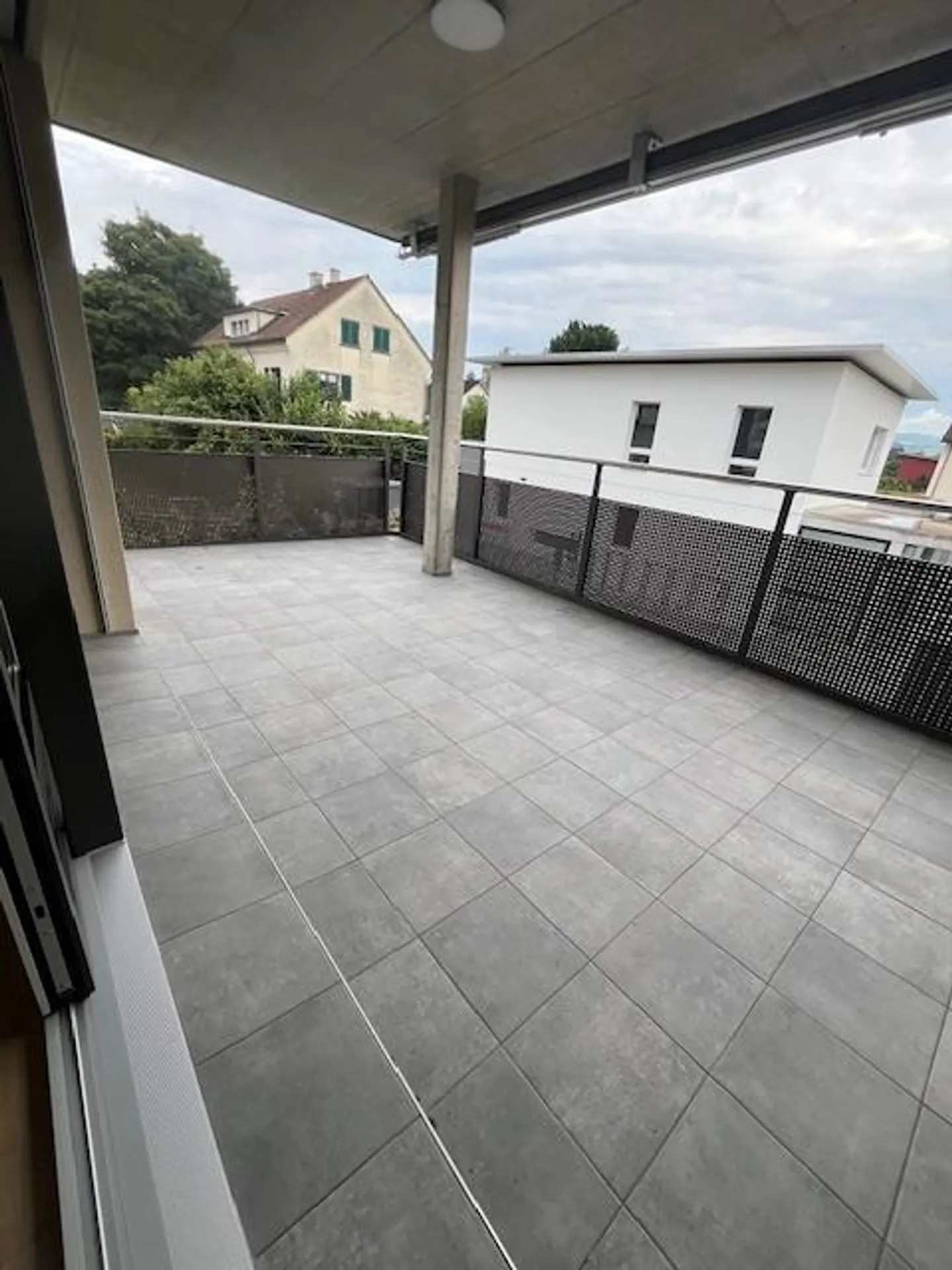 Modernes 3.5-Zimmer-Apartment - Foto 17 von 18