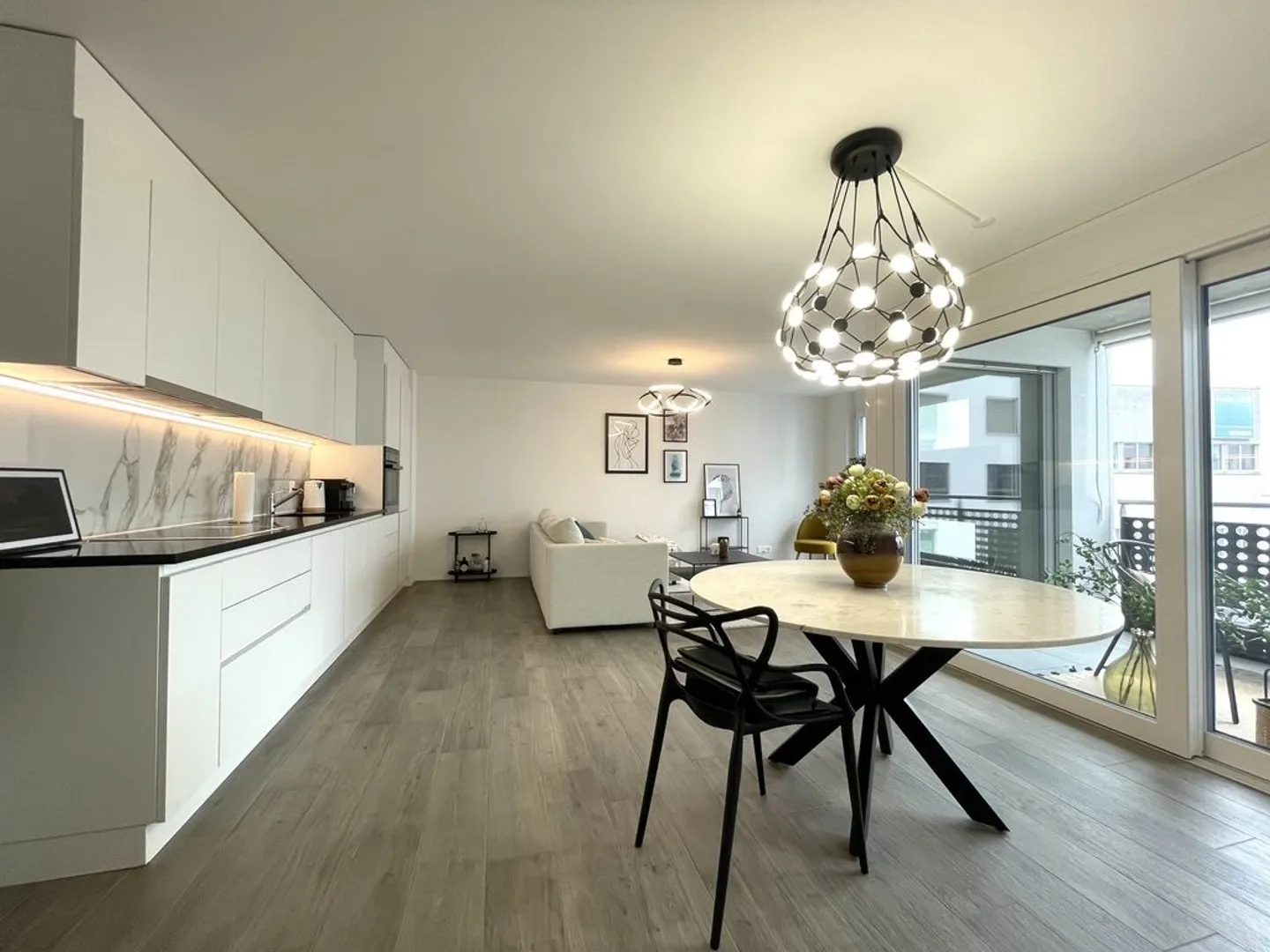 3.5 room apartment at CHF 1,650.-/month including charges - Photo 1 of 6