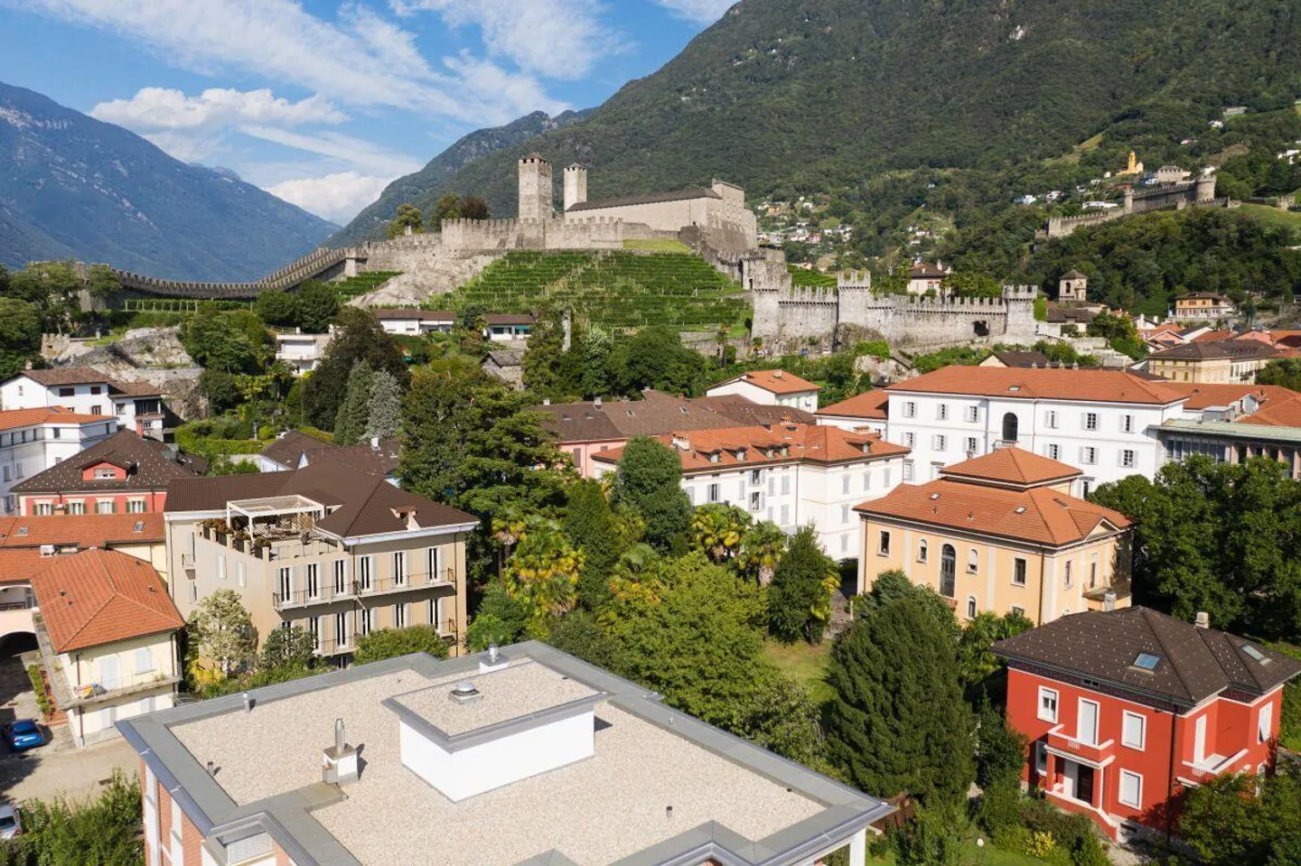 Neues Penthouse im Herzen von Bellinzona mit Panoramaterrasse - Foto 9 von 11