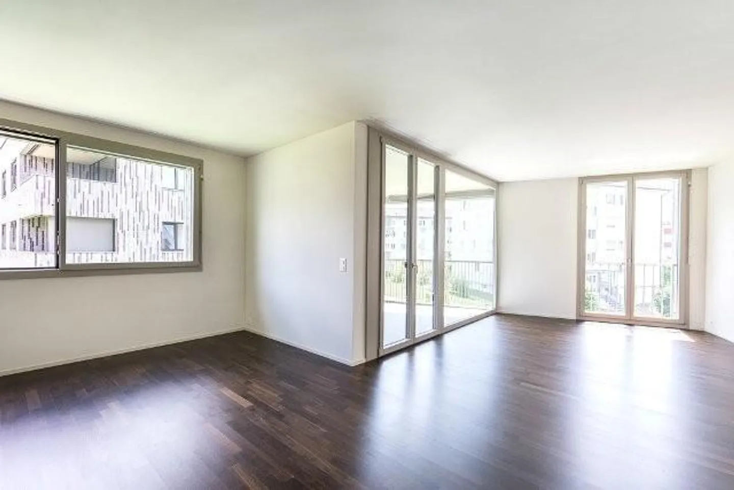 Stadtnahe Lage mit Wohlfühlfaktor - Foto 2 von 5