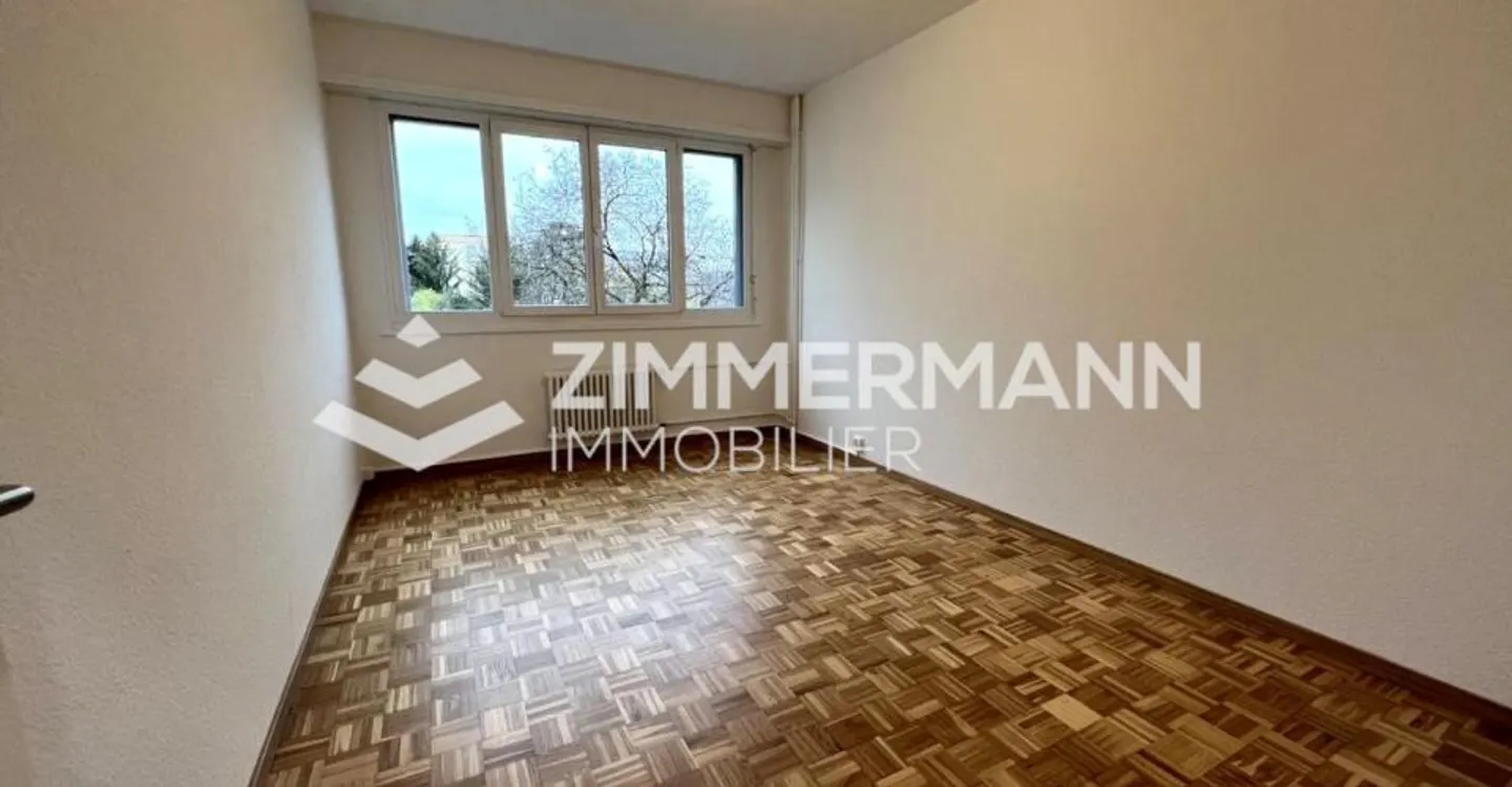 Thônex: Magnificent 5-room apartment with balcony! - Photo 4 of 5