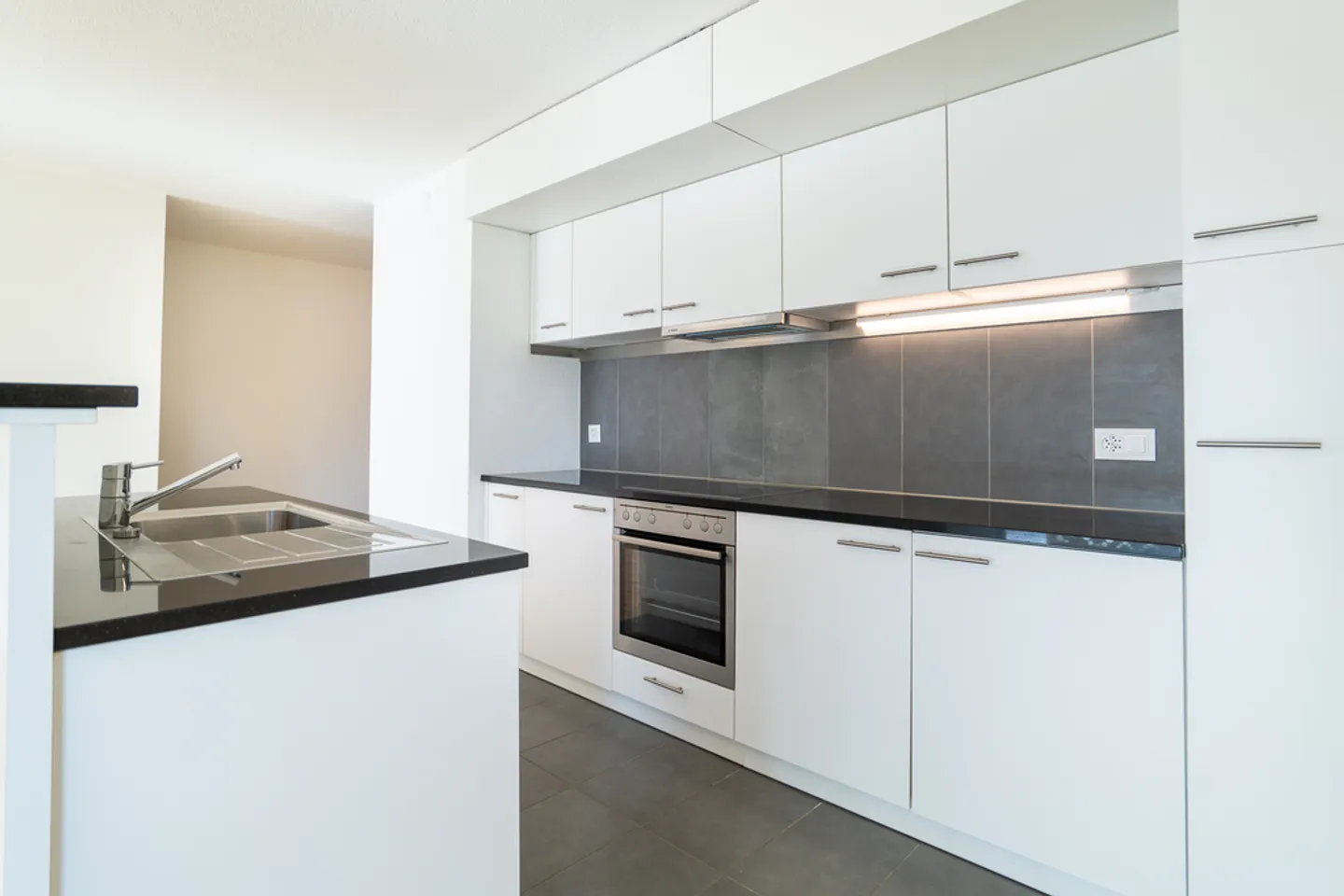 Appartement lumineux 4.5 pièces - Photo 5 sur 9