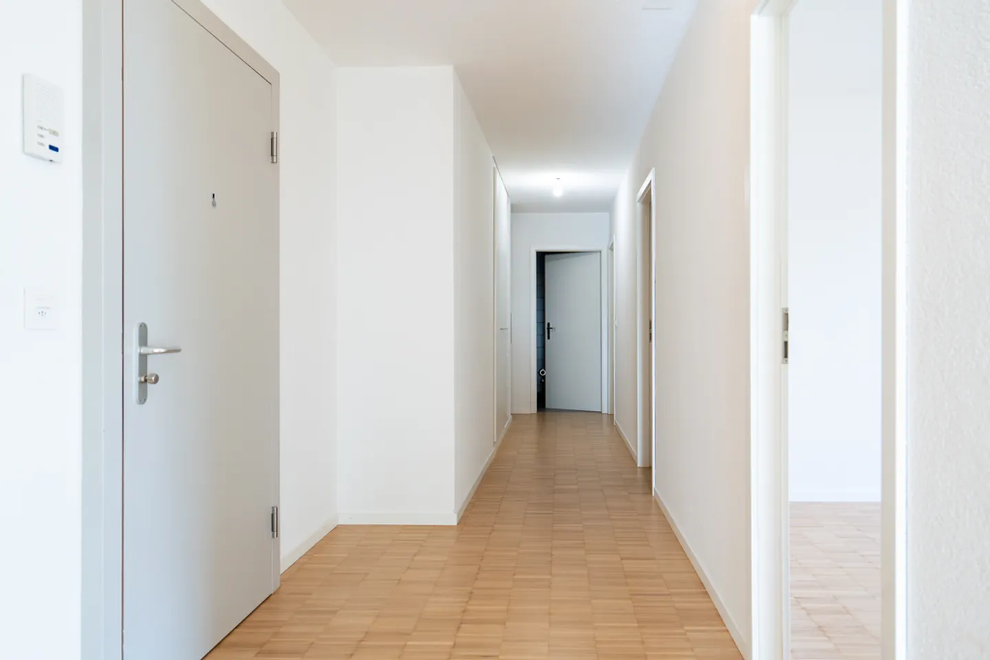 Appartement lumineux 4.5 pièces - Photo 2 sur 9