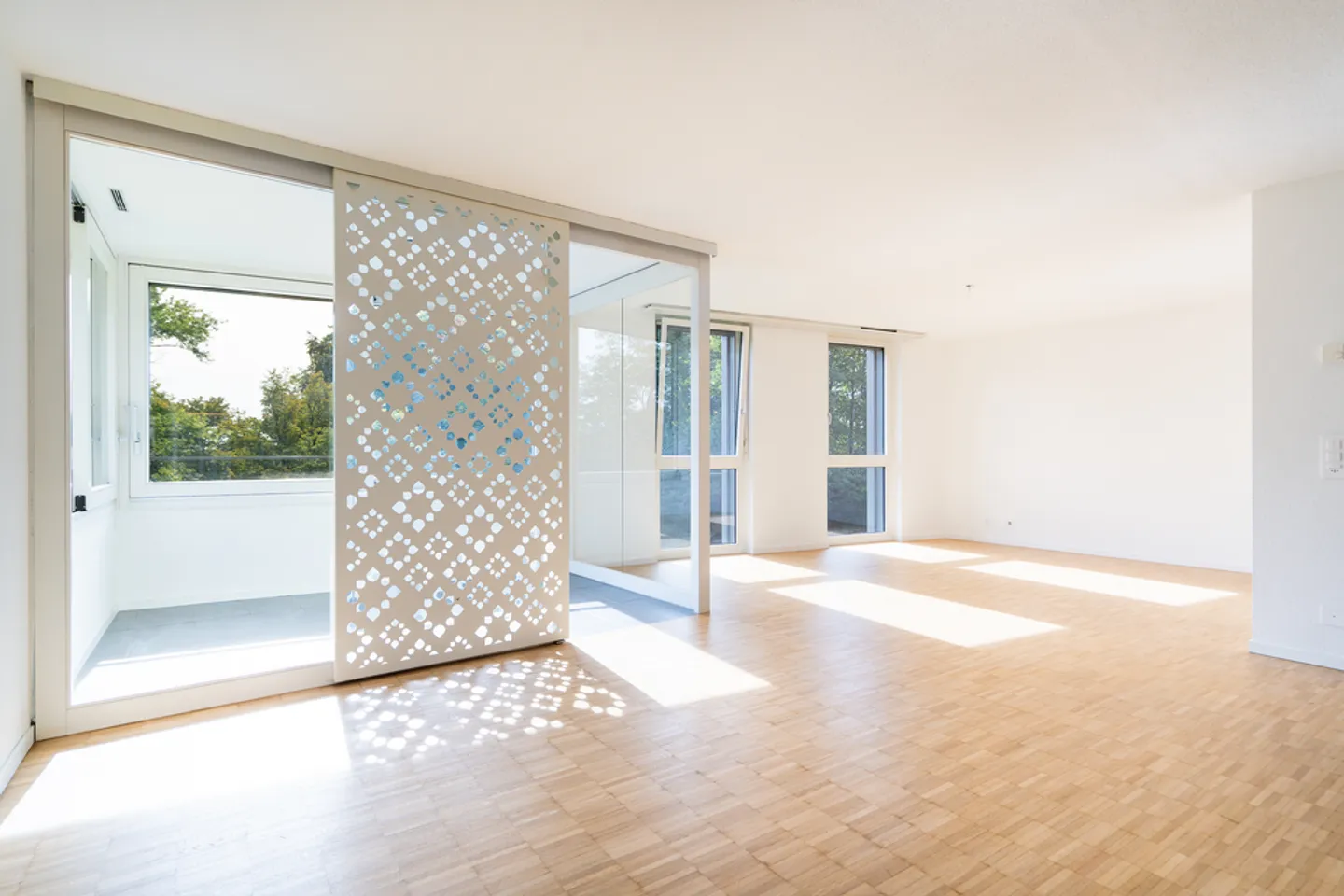 Appartement lumineux 4.5 pièces - Photo 3 sur 9