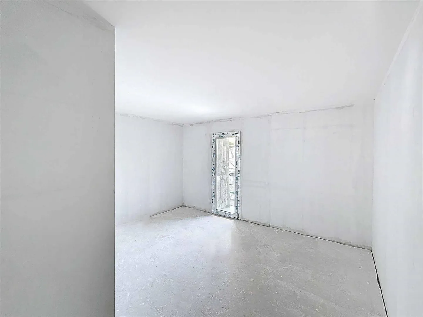 Adjacent Villa in Rural Surroundings High-Quality Renovation in Vuillerens - Photo 6 of 11