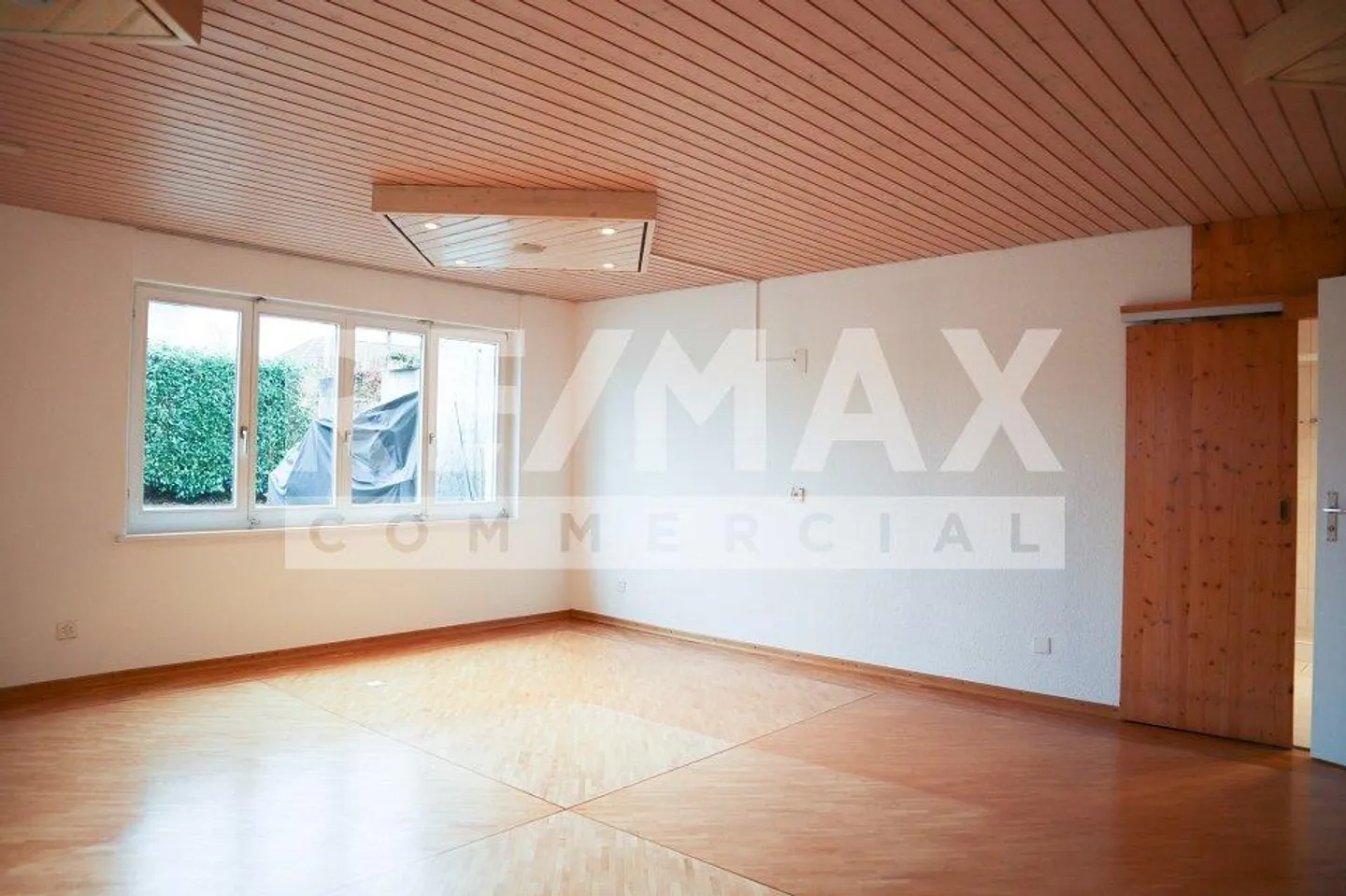Attractive Office/Practice for Rent in Stetten, Baden - Photo 3 of 13