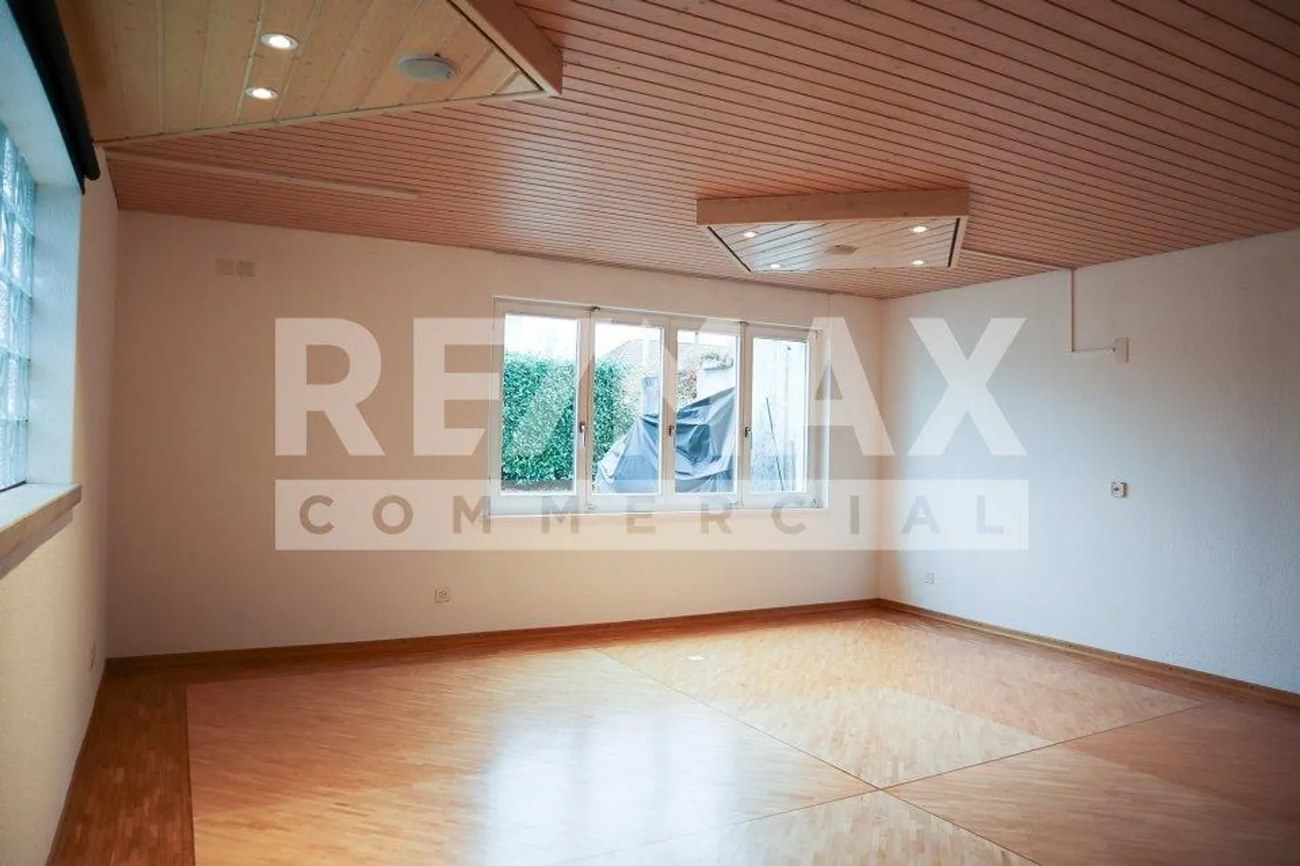 Attractive Office/Practice for Rent in Stetten, Baden - Photo 4 of 13