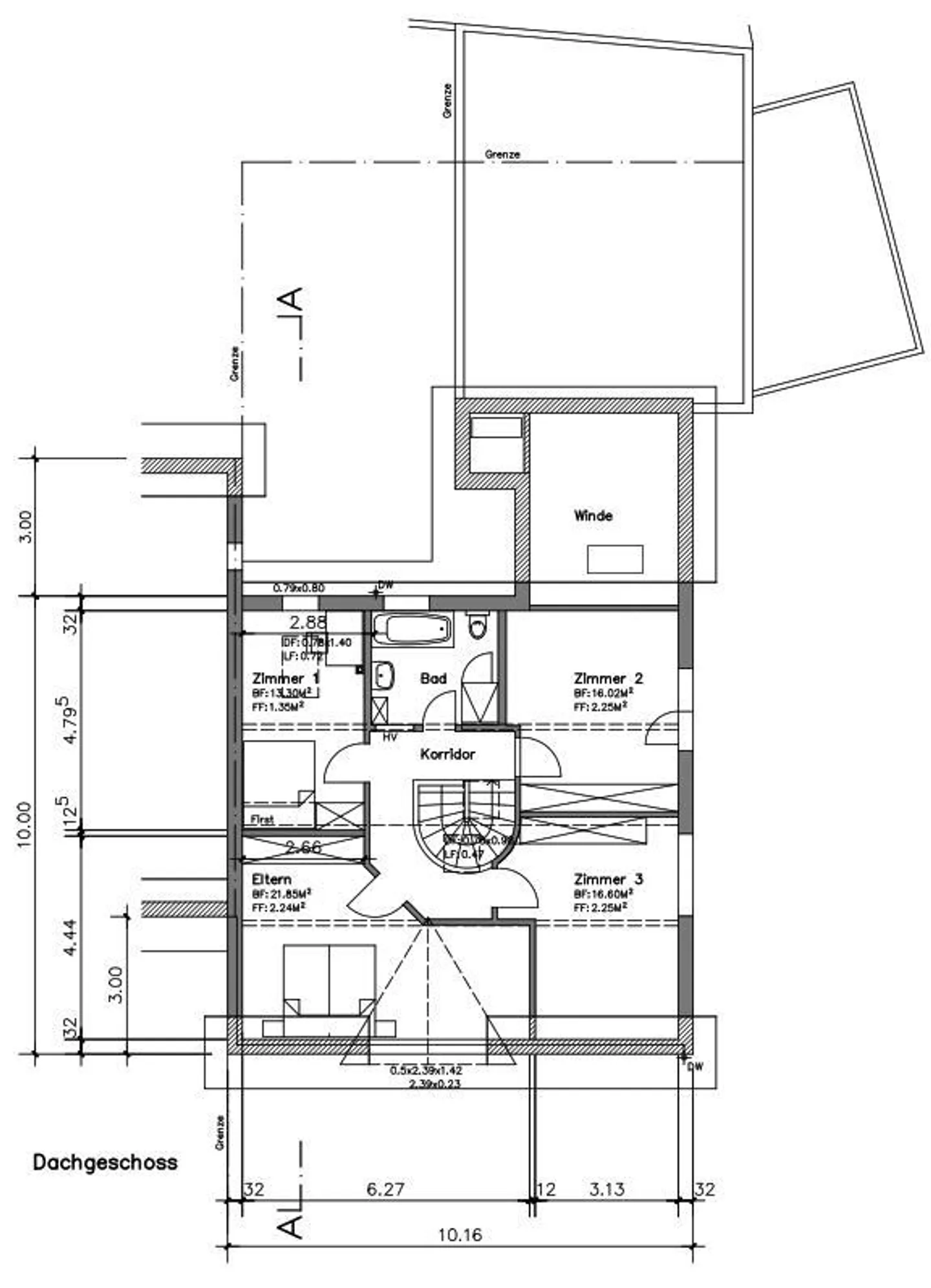Ampia casa bifamiliare con laghetto e giardino - Foto 11 di 11