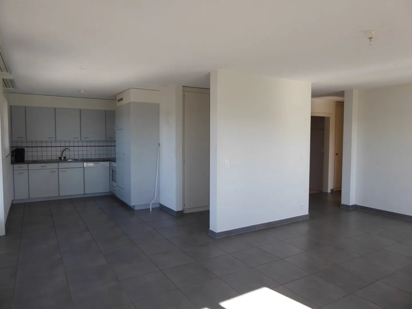 Appartement de 4,5 pièces au 1er étage - Photo 4 sur 12