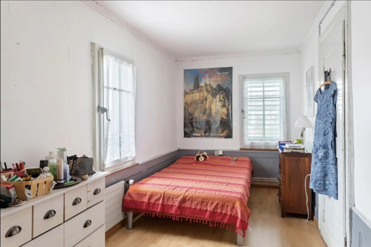 LARGE APARTMENT IN A QUIET ENVIRONMENT! - Photo 3 of 6