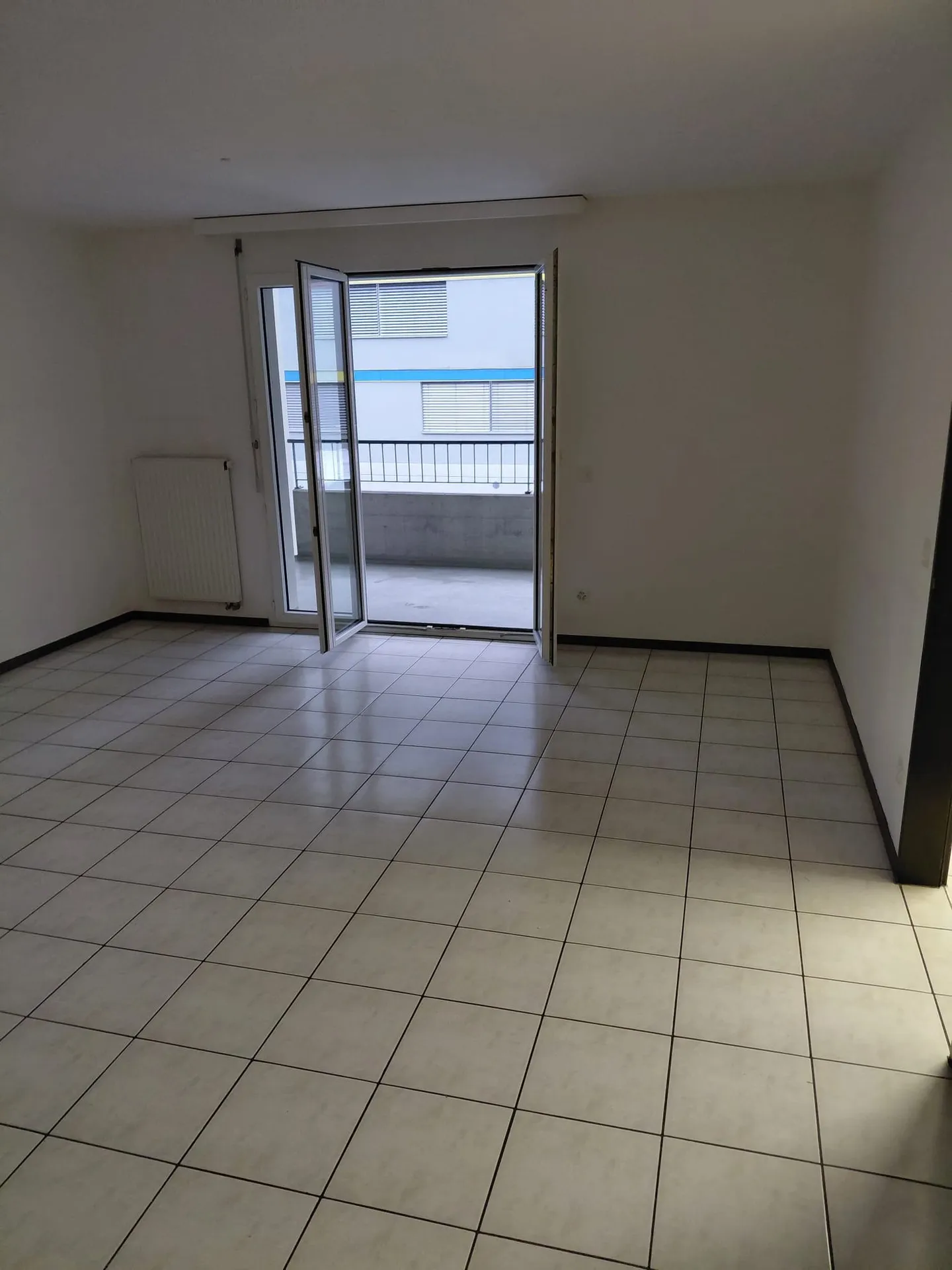 GORDOLA - APPARTAMENTO 4.5 STANZE IN AFFITTO - Foto 2 di 10