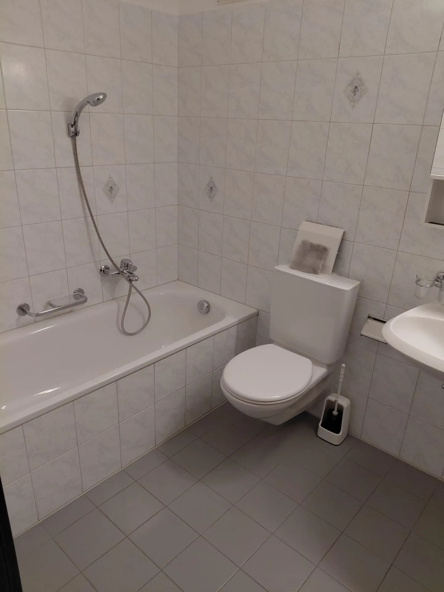 GORDOLA - APPARTAMENTO 4.5 STANZE IN AFFITTO - Foto 7 di 10